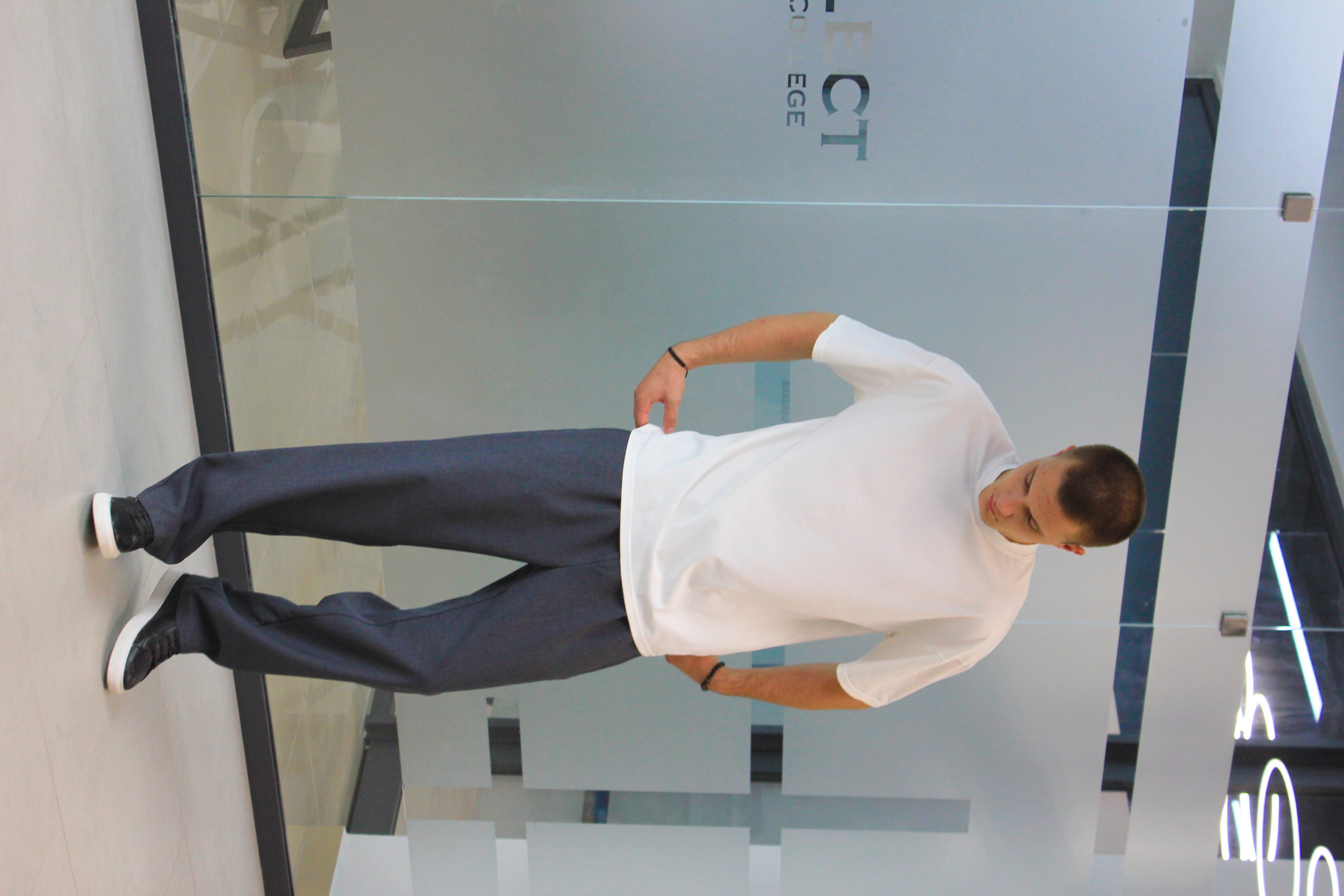 Нейрофотосъёмка для маркетплейсов — карточки товаров под ключ | Paul Production. Нейрофотосъёмка для маркетплейсов — карточки товаров под ключ | Paul Production