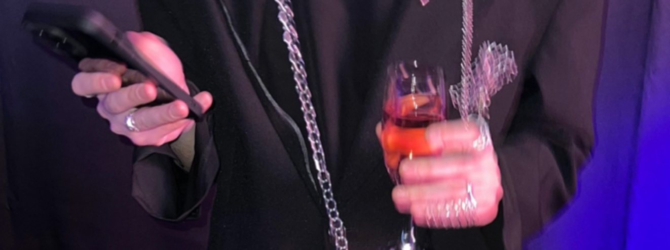 Контакты. Видеограф Лёша Мартынов