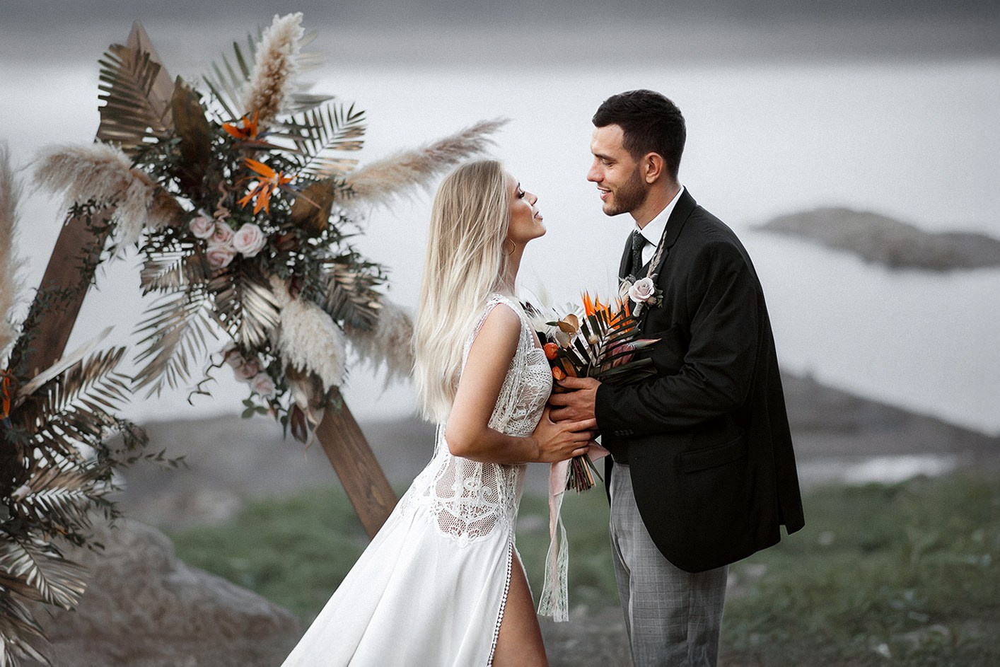 Свадебная фотосъёмка в Крыму и Севастополе. Авторские Фототуры и Фотосессии Крыму. Фотограф Дарья Исаенко