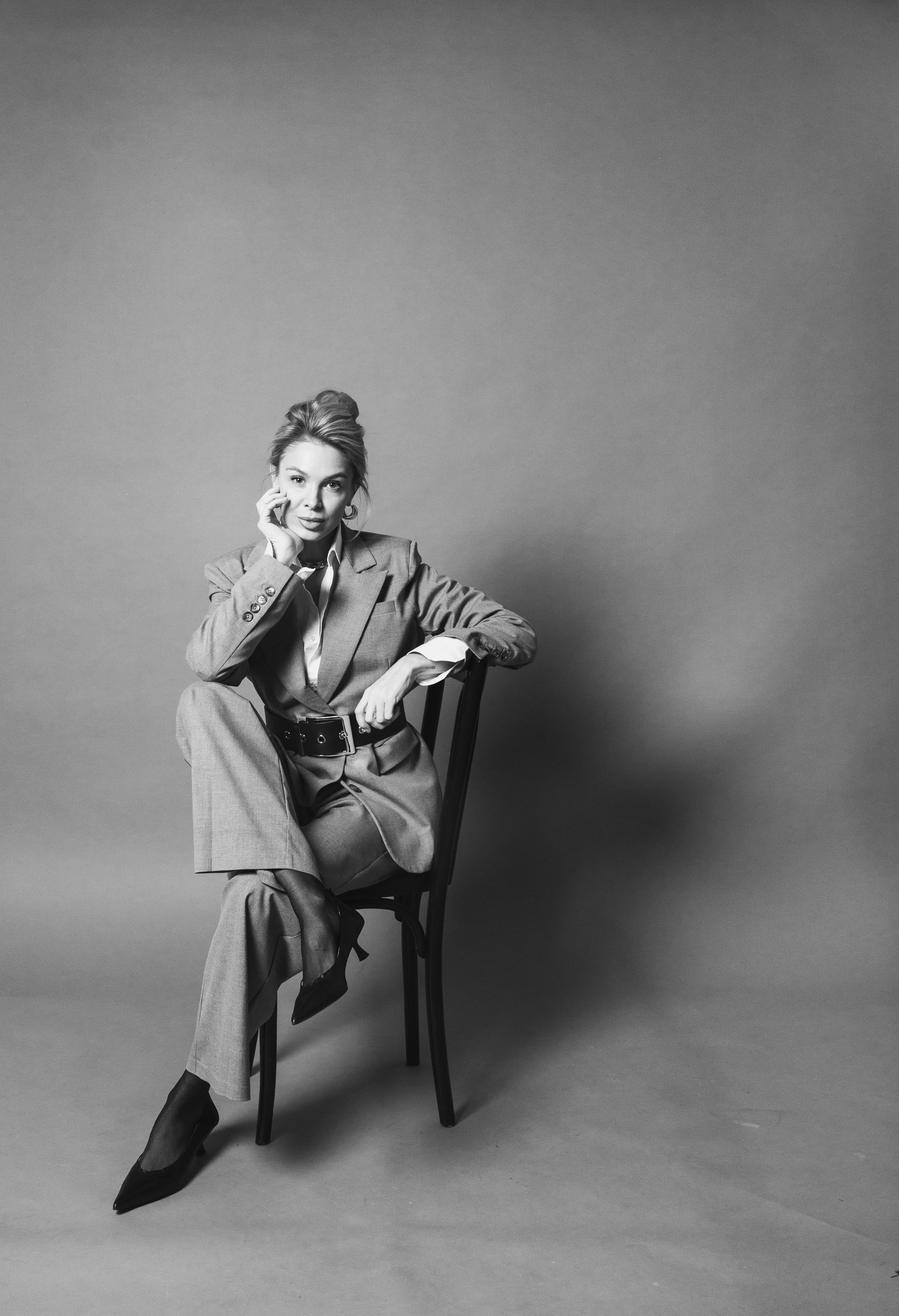 Женская фотосессия в студии в Самаре | Фотостудия Моменты