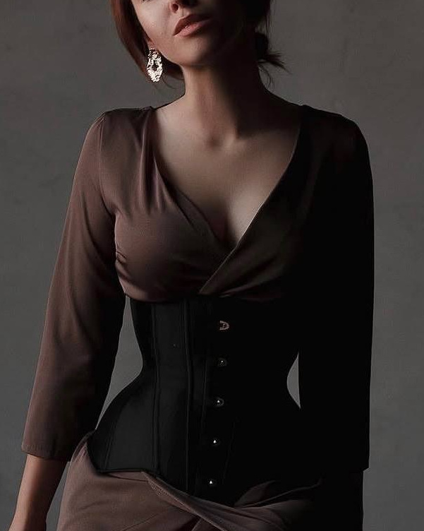 Аренда вещей. Эротическая фотосессия в стилю ню в Москве — заказать ню фотосессию от 19 800 руб!