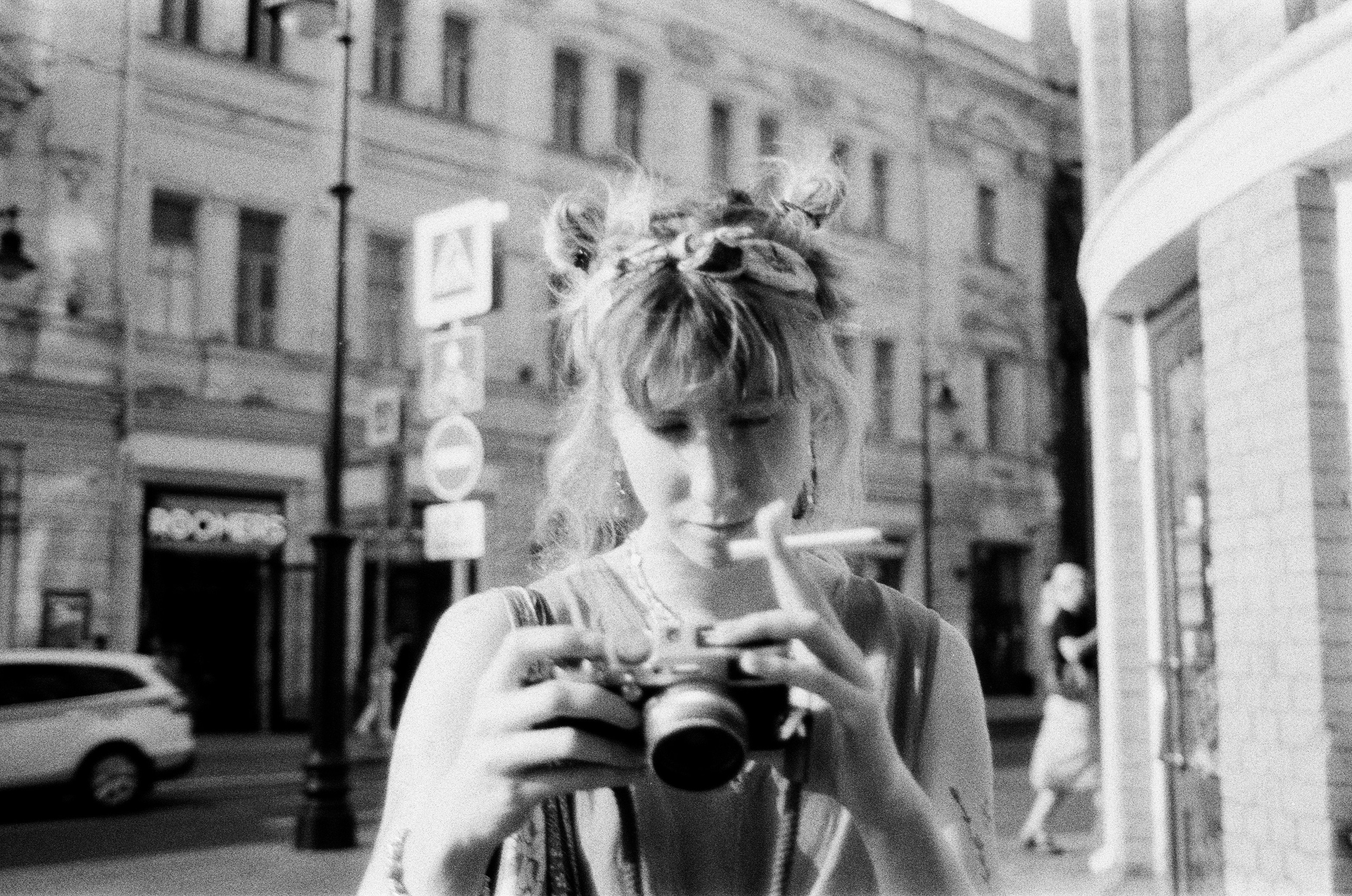 Аня белка — художница и фотограф