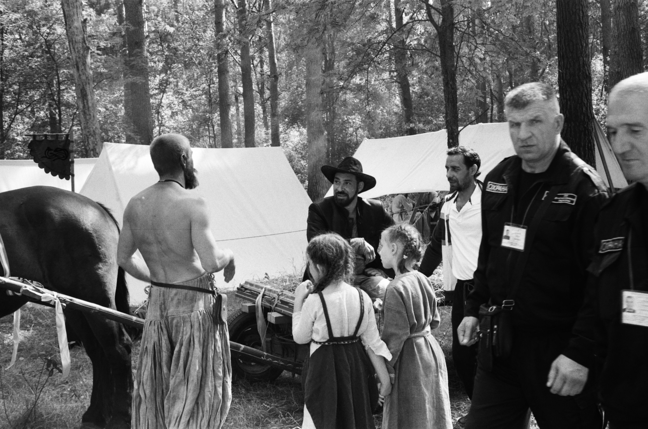 Реконструкция (2019) — Избранные серии — Документальный фотограф Настя Сергеева