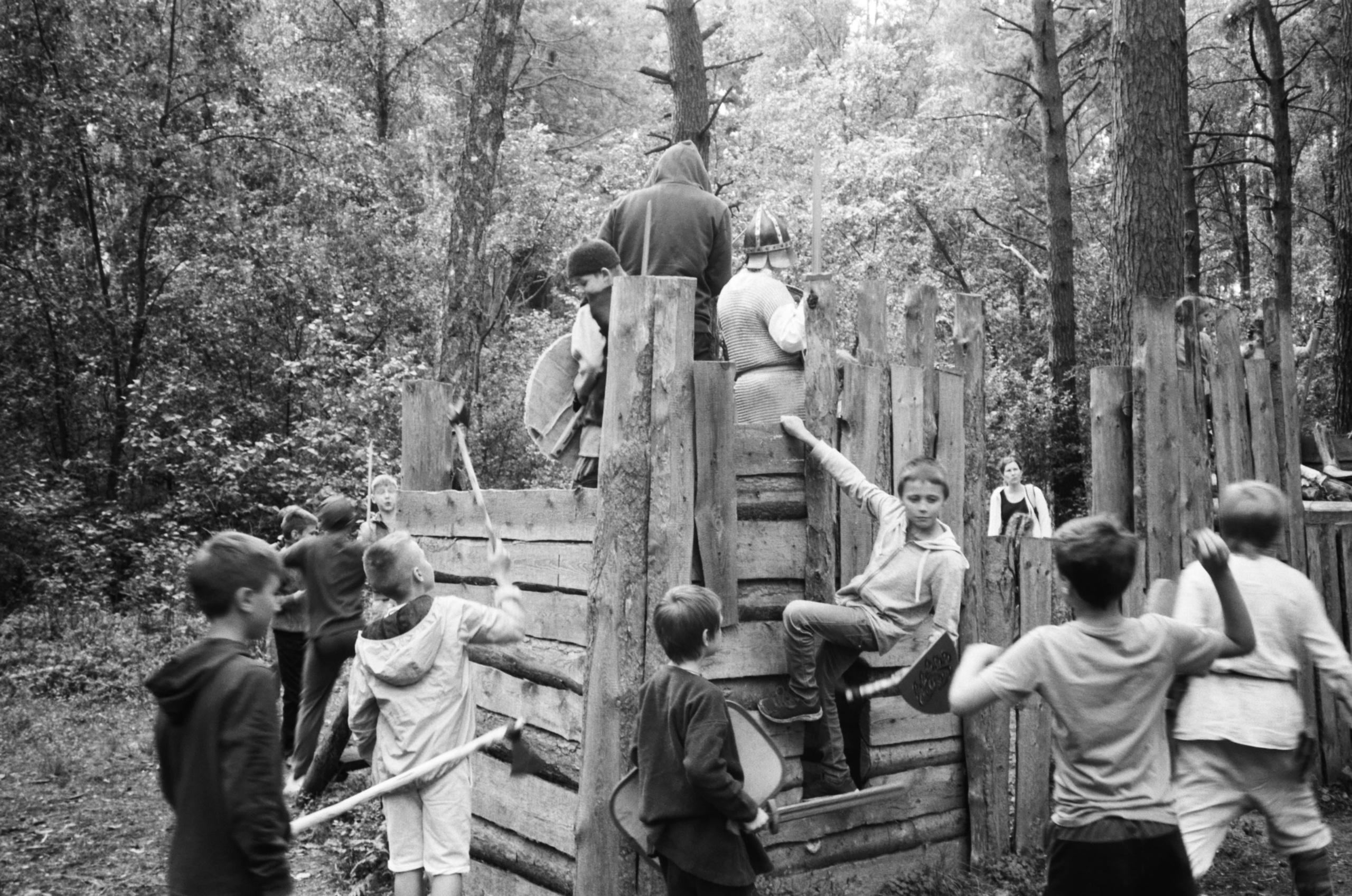 Реконструкция (2019) — Избранные серии — Документальный фотограф Настя Сергеева