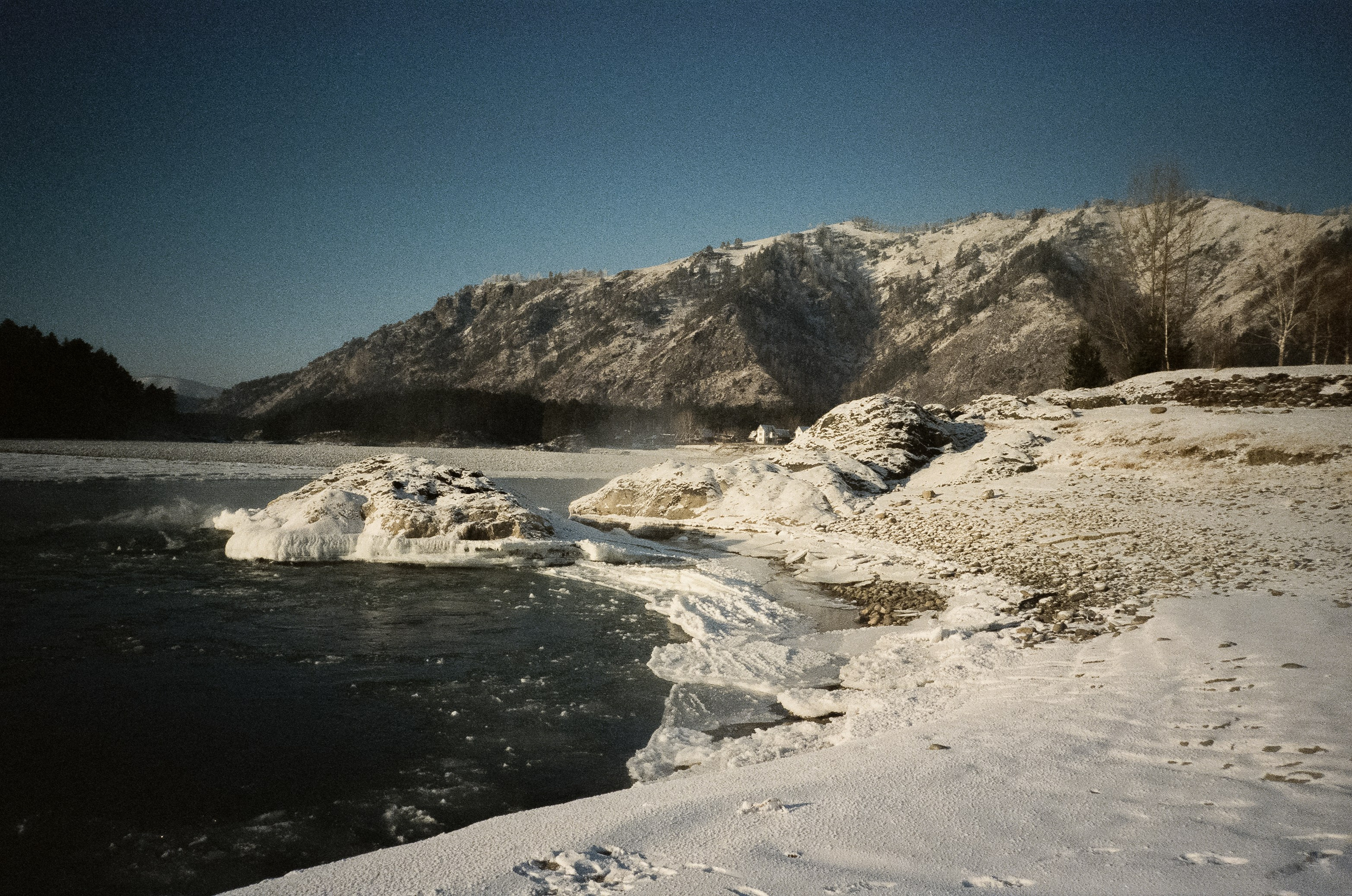 Утро в Манжероке и Бирюзовая Катунь. Фотограф-документалист Мария Осокина