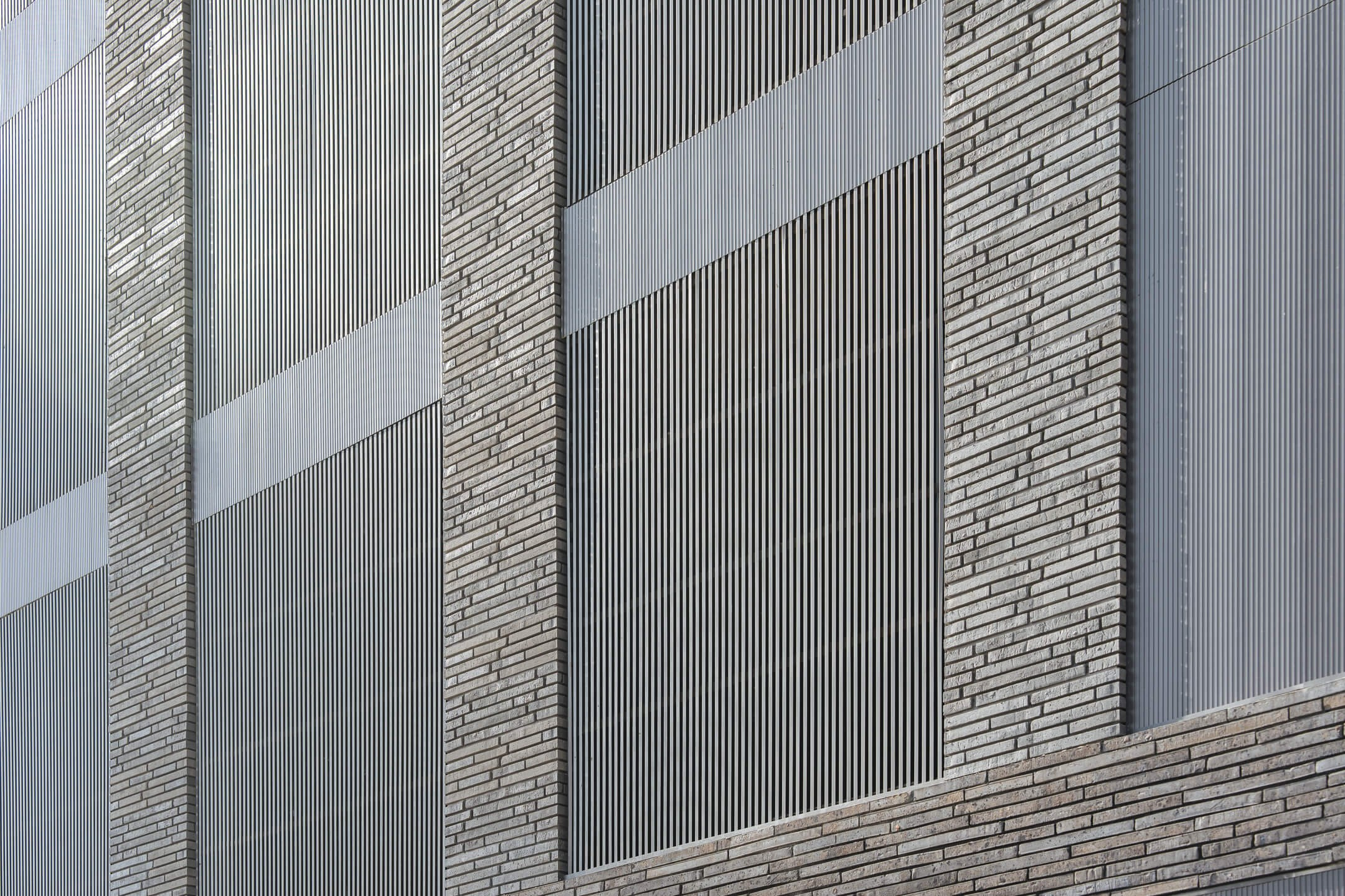 Навесной вентилируемый фасад Борисовские Мануфактуры