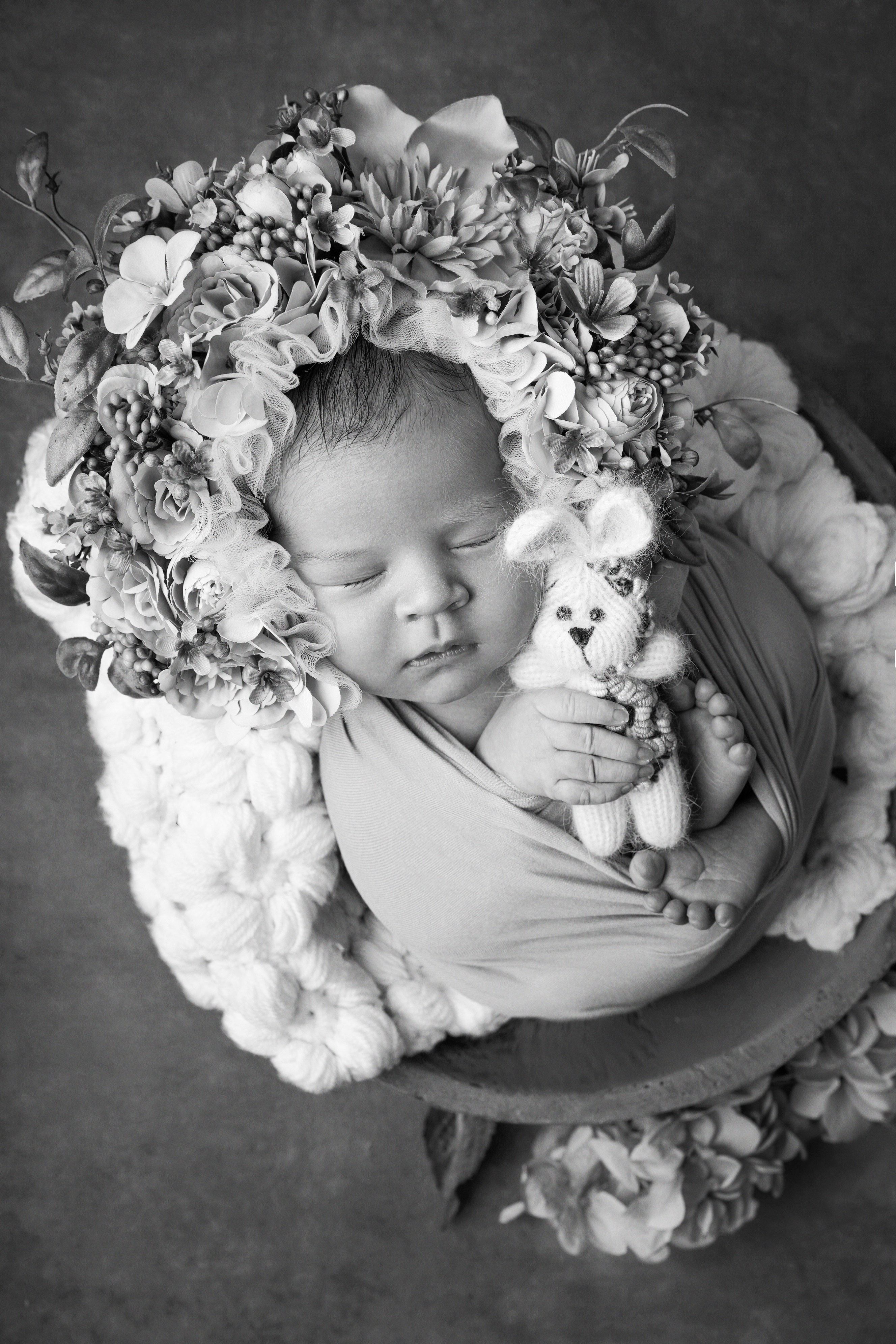 Новорожденные. Классика. Фотограф новорожденных беременных в Тюмени Ткачук Татьяна