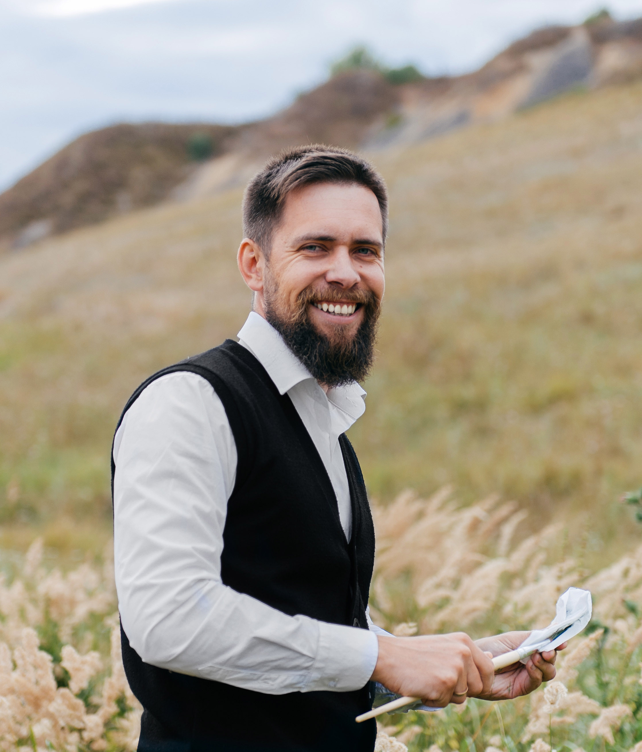 Контакты. Художник Александр Каверин