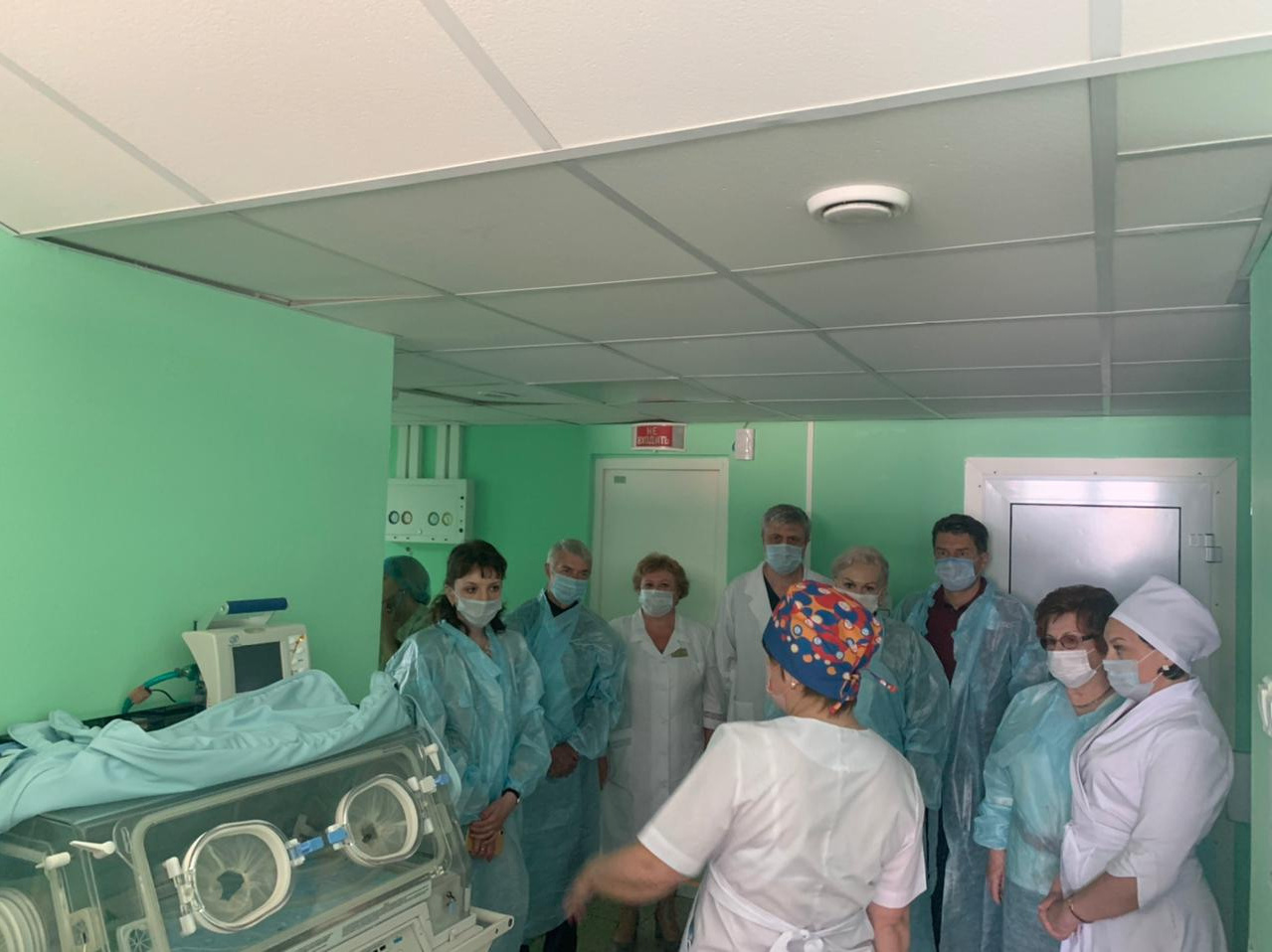 Посещение Областного Перинатального центра владимирскими общественниками. Фонд Мама