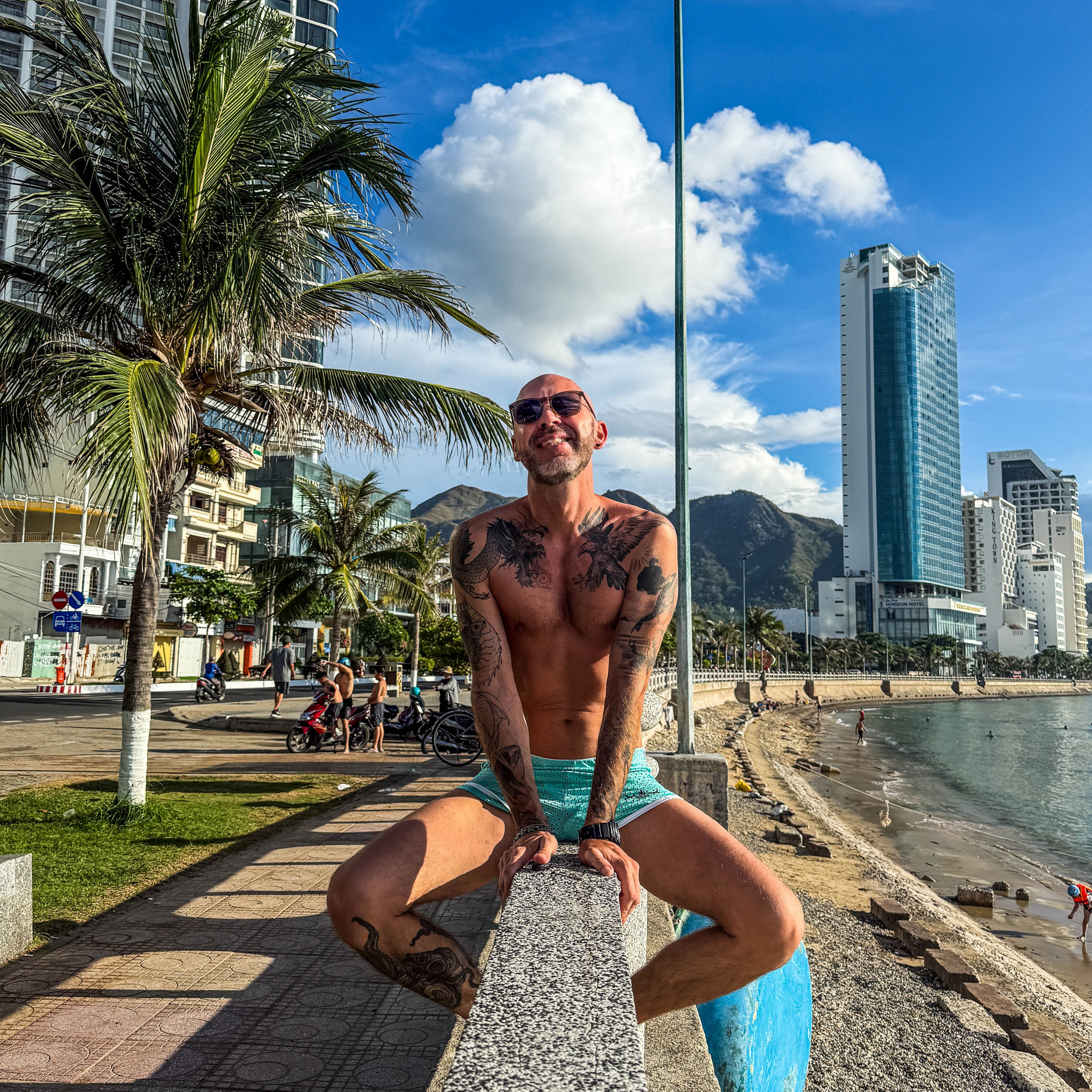 Контакты. Твой фотограф — Полосатый кот