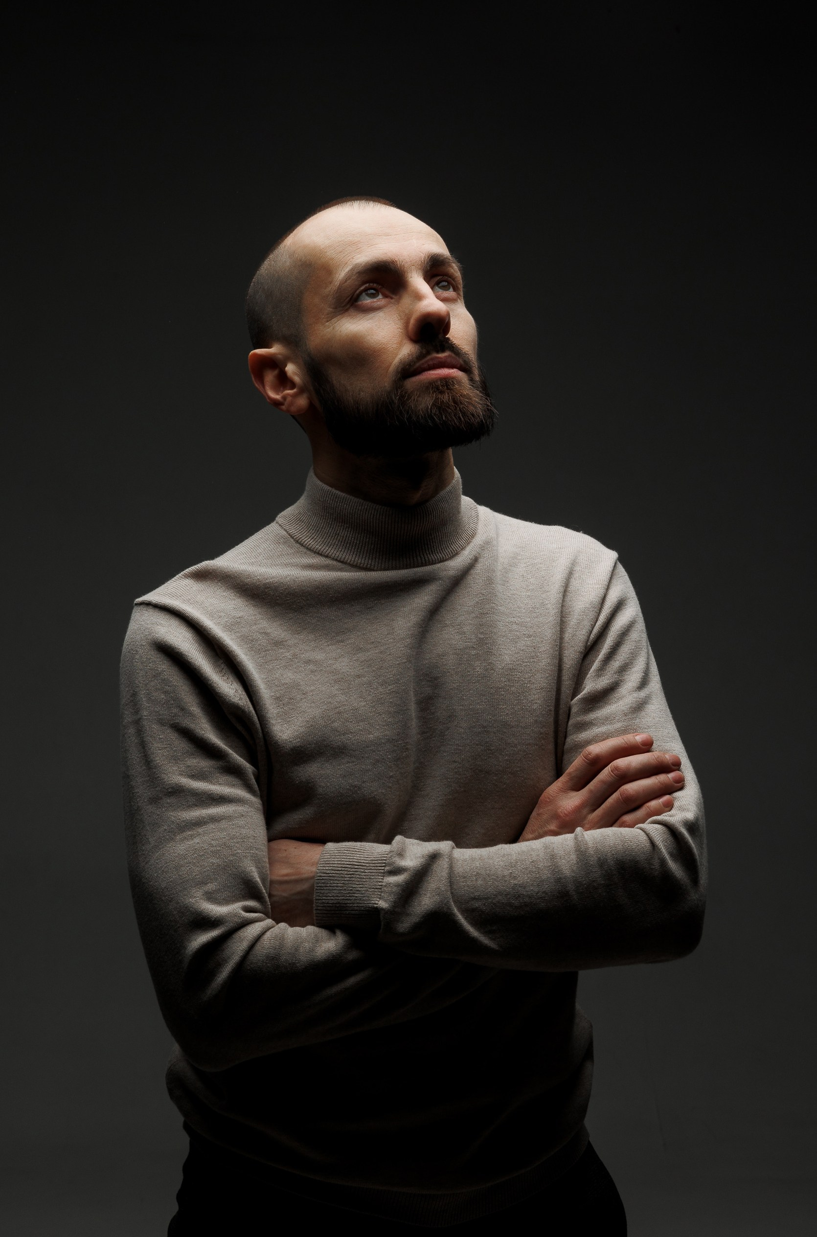 Контакты. Фотограф Шейдаев Эмин г. Волгоград