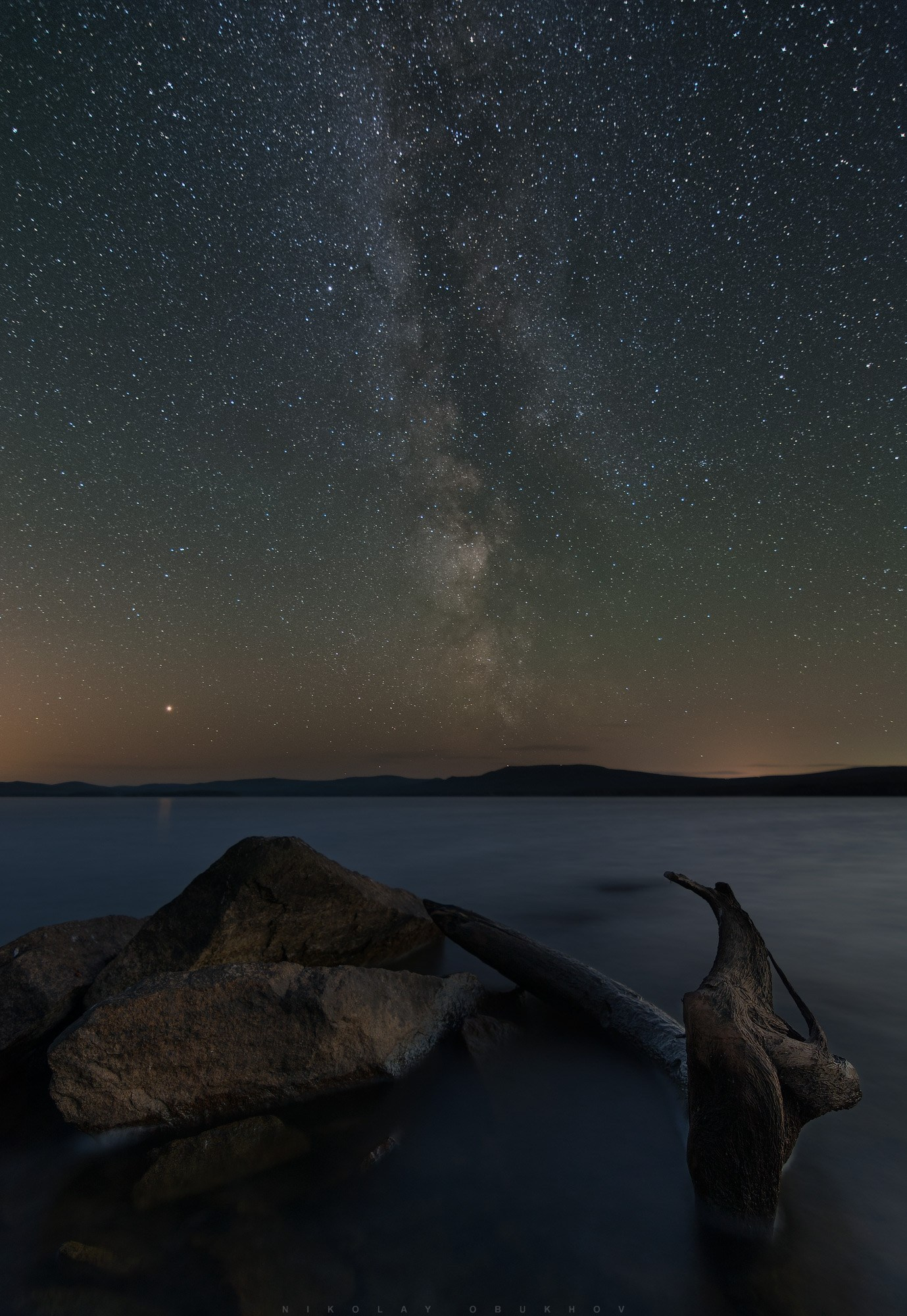 Пример Time Blending при обработке пейзажа со звёздами. Автор: Николай Обухов.