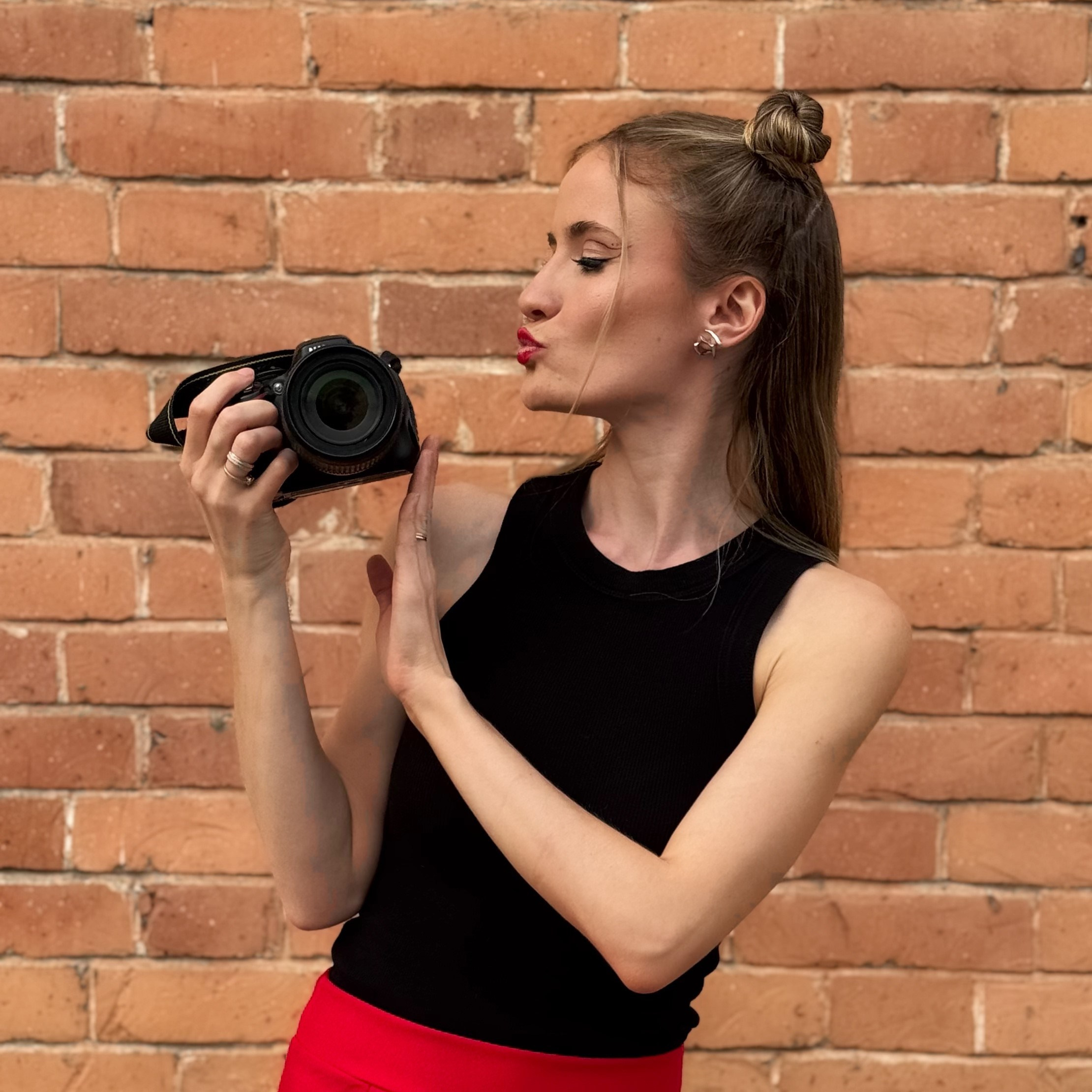 Контакты. Фотограф Виктория Максина. Чита