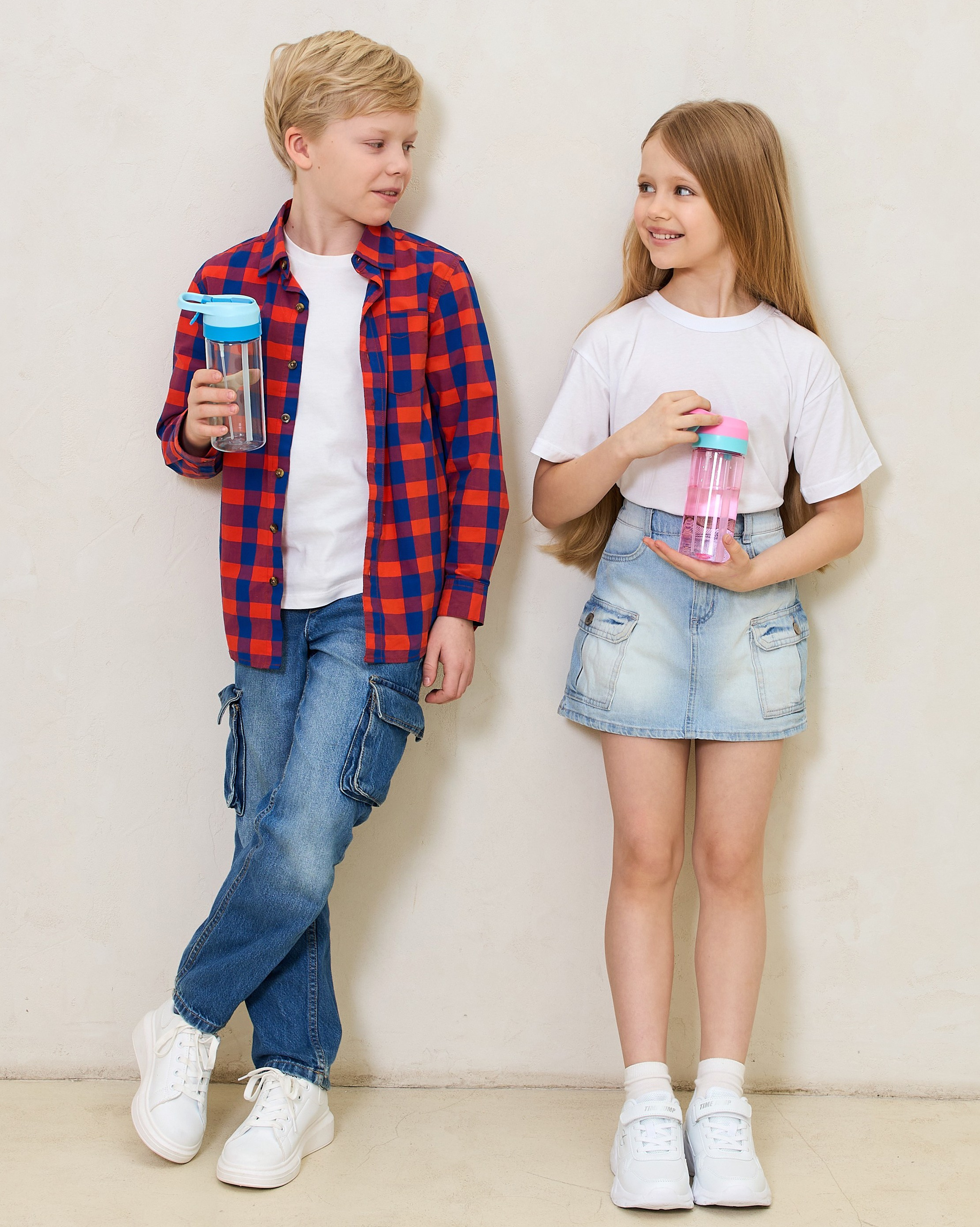 Съемка товаров с моделью. Предметная съемка