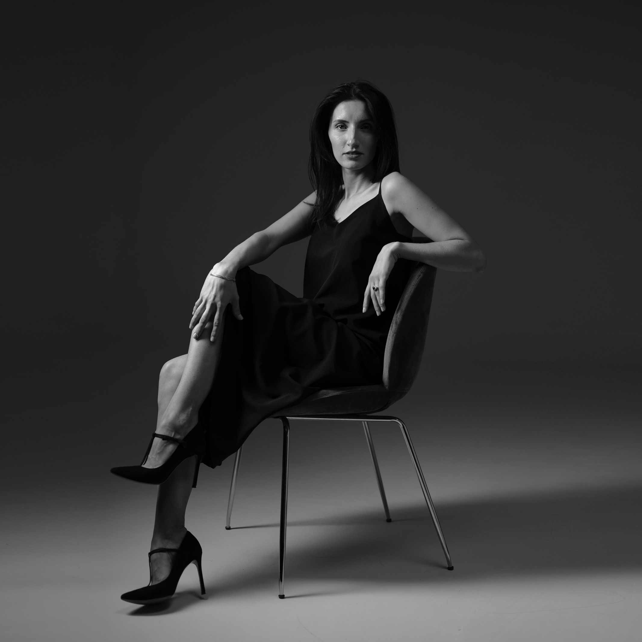 Как работать с черно-белыми фотографиями. Фотограф Антон Горин