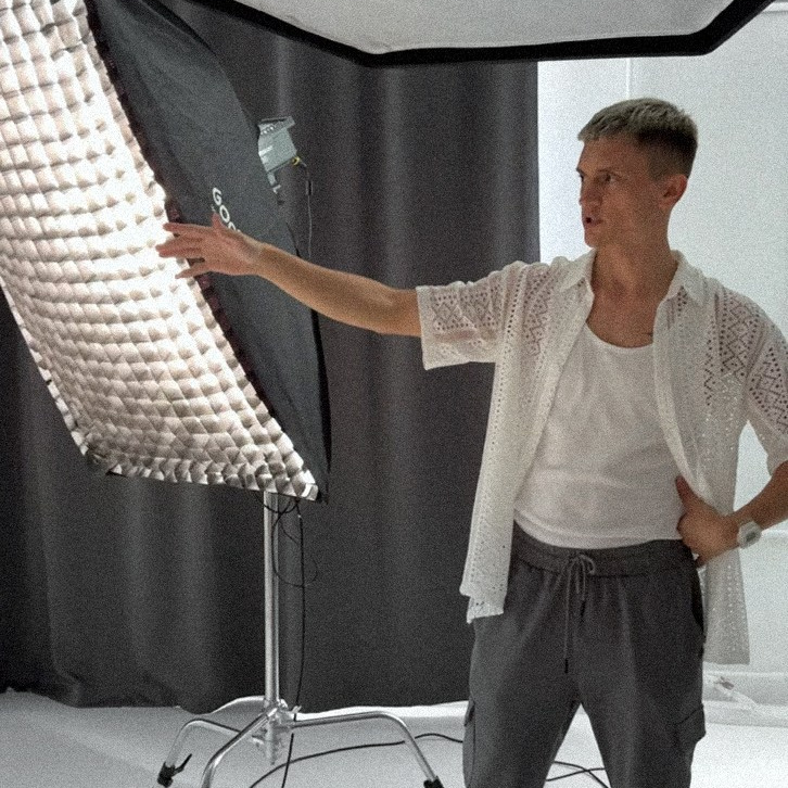 Услуги. Павел Померанцев