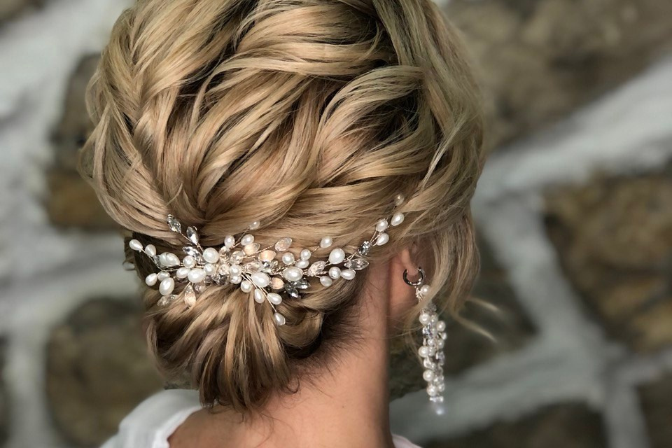 Услуги. Прически и макияж на свадьбу, фотосессию, корпоратив от стилиста Кандаловой Елены в Москве, Домодедово