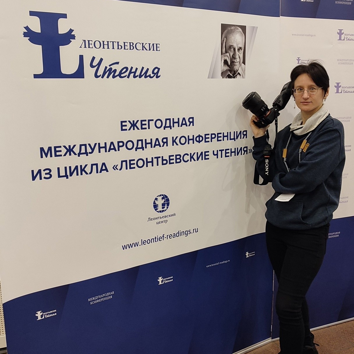 Репортажная фотосъемка конференции форума. Фотограф в Санкт-Петербурге. Репортажная и все съёмки для бизнеса