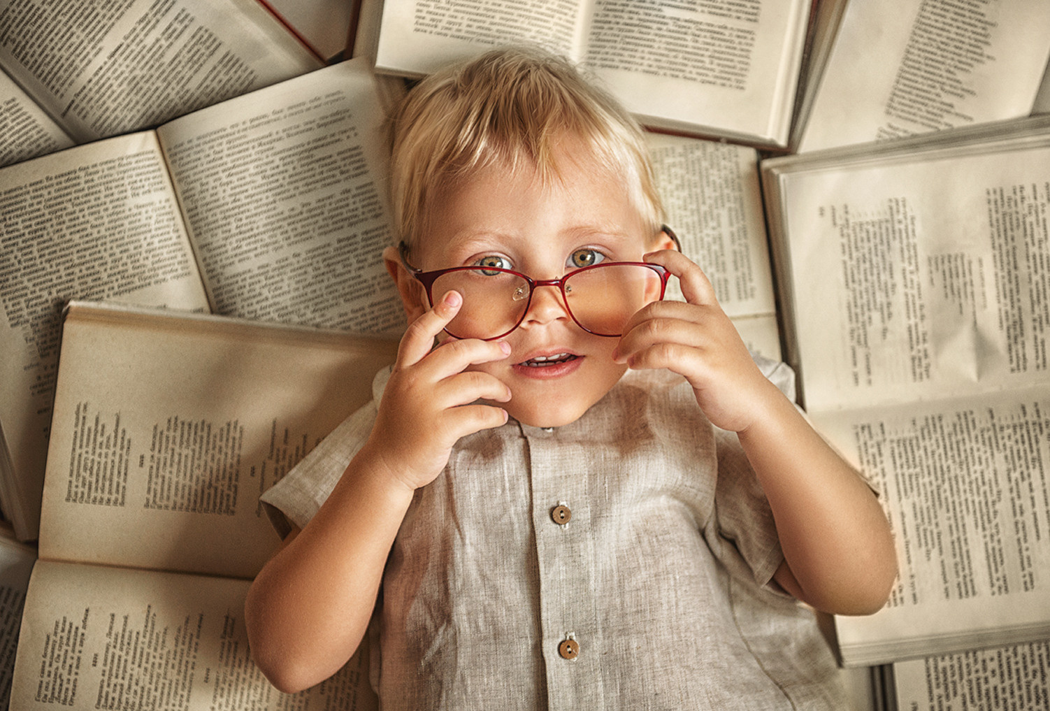 Фотограф Иркутск. Домашняя фотостудия. Как снимать ребенка дома у окна. Школьный и семейный фотограф в Иркутске Анна Доброва