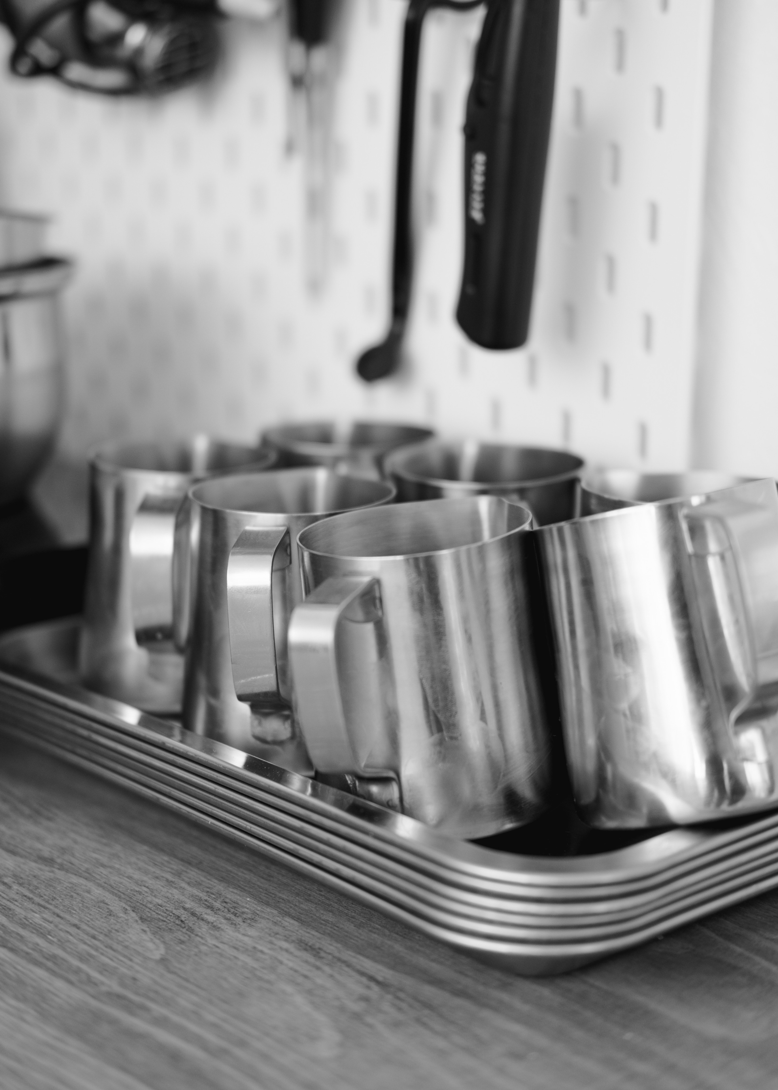 Интервью с основательницей мастерской Hearth&Home. Артём Кузнецов, фотограф, Новосибирск