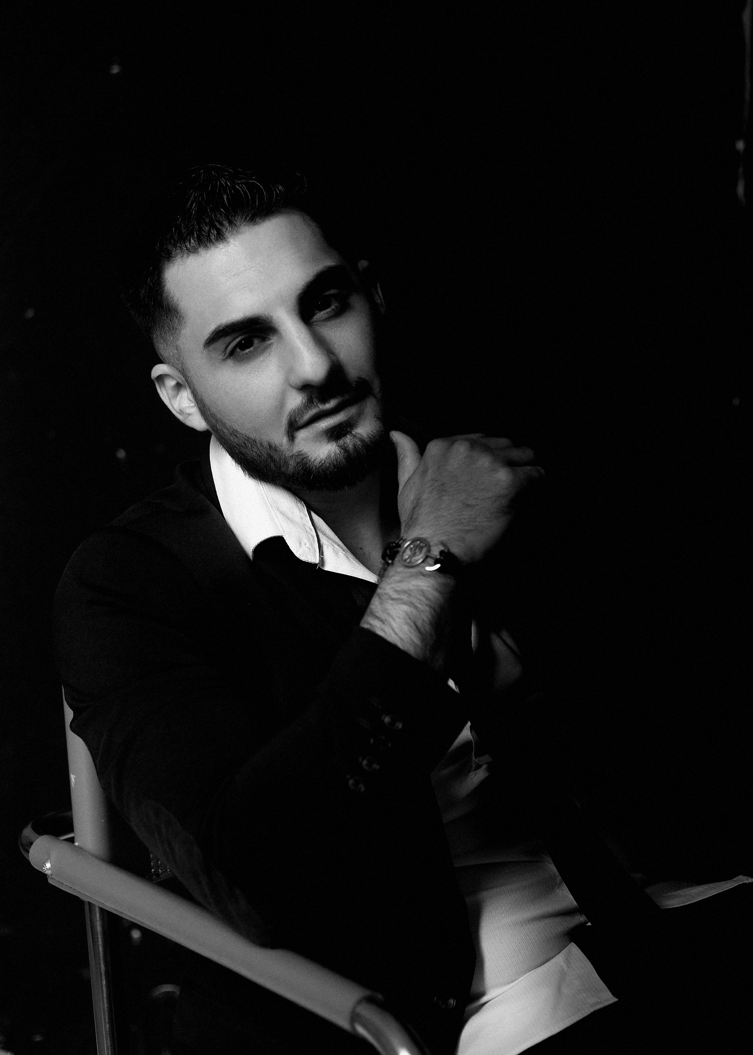 Давойс — ведущий в Москве | Контакты. Давойс — Ваш Идеальный Ведущий для Праздников в Москве