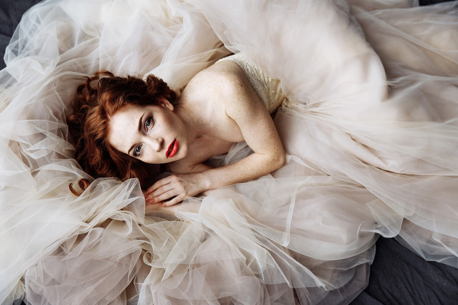 Съемка для дизайнера свадебных платьев. Фотограф Игорь Цаплин