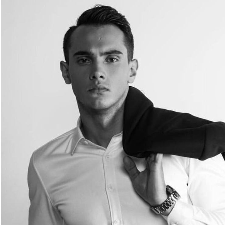 Нестандартный типаж модели мужчина