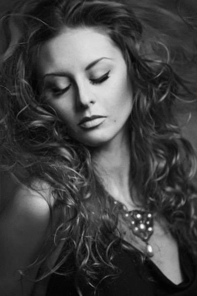 Женственность. Фотосессия для Женщин. Женский фотограф. Фотограф Ульяна Палама. Uliana Palama. Фотосъемка юбилея. 