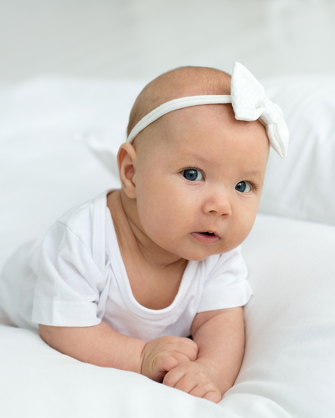 Малыши до года. Семейный и детский фотограф в Омске Юлия Жукова