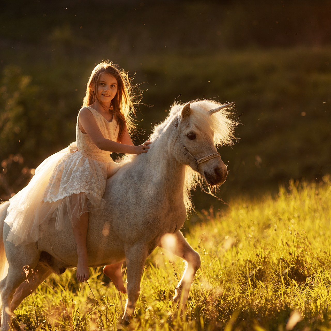 Фотосессия детей с лошадьми в Москве и МО: Детская конная фотография от Светланы Кутейниковой. Фотосессии с лошадьми в Москве от фотографа Кутейниковой Светланы