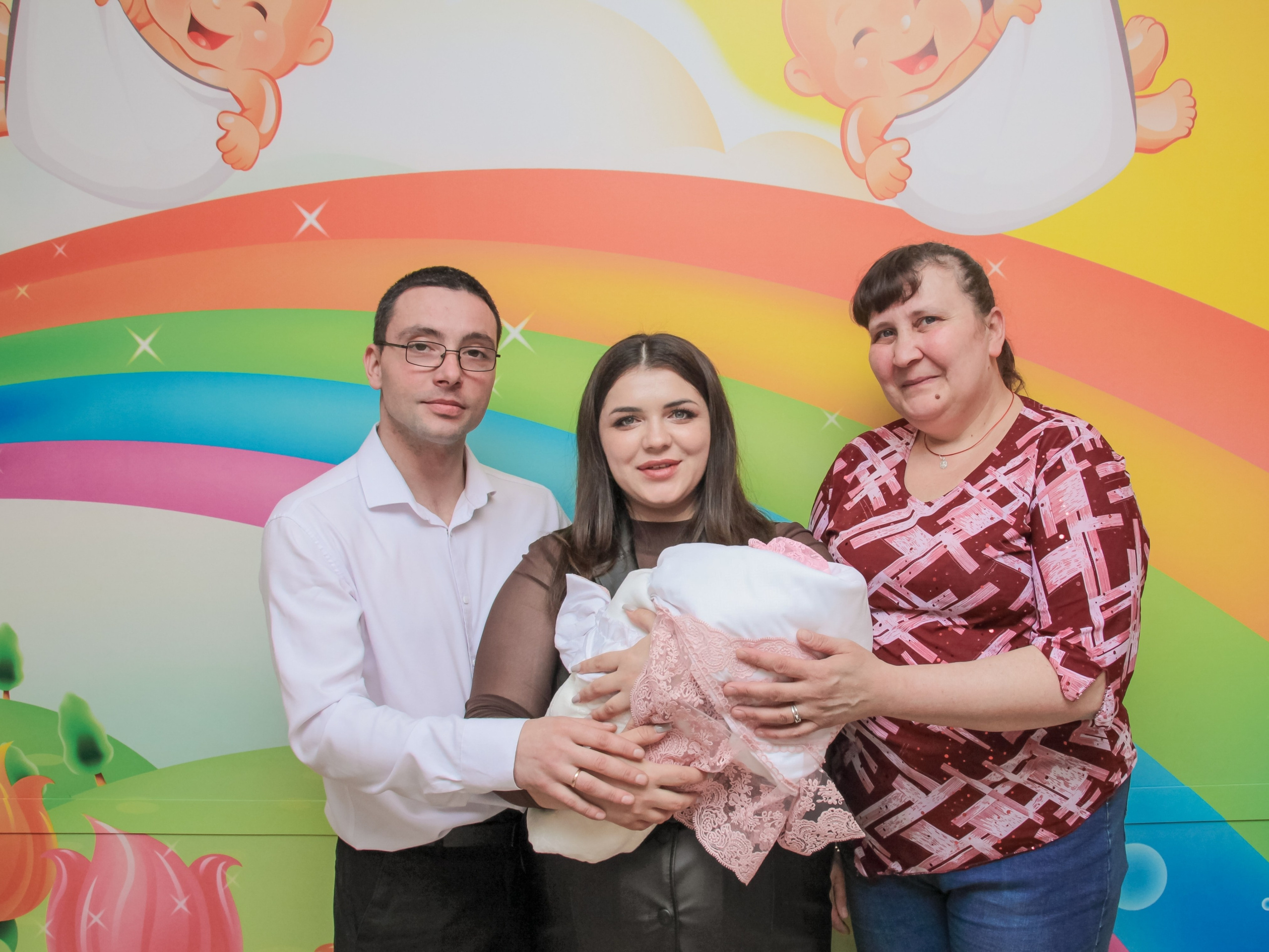 Выписка новорождённого из Перинатального центра №1 города Волжского