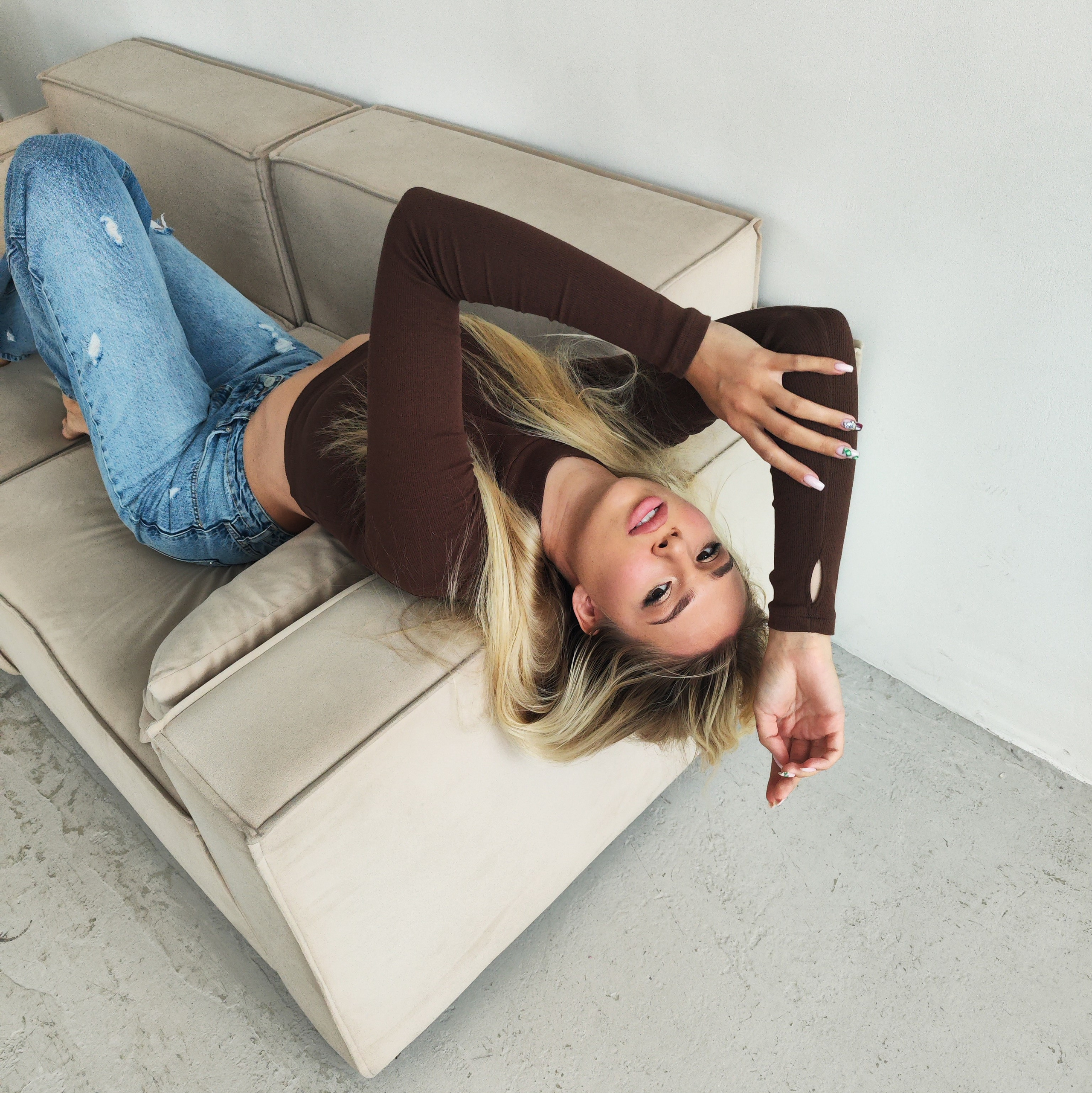 Создание ИИ контента, фотосессии, инфографика в Москве