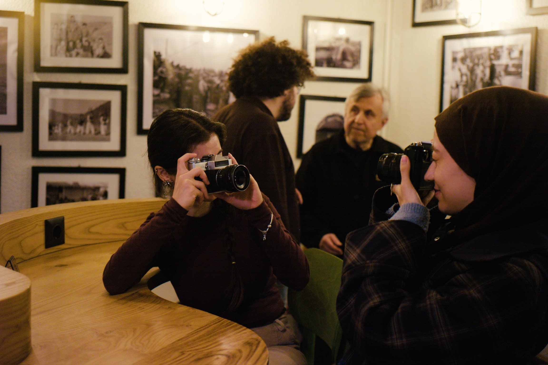 Смысл снимать на пленку и печатать фотографии. Плёночный фотограф, заказать фото на плёнку в Москве — Георгий Романов
