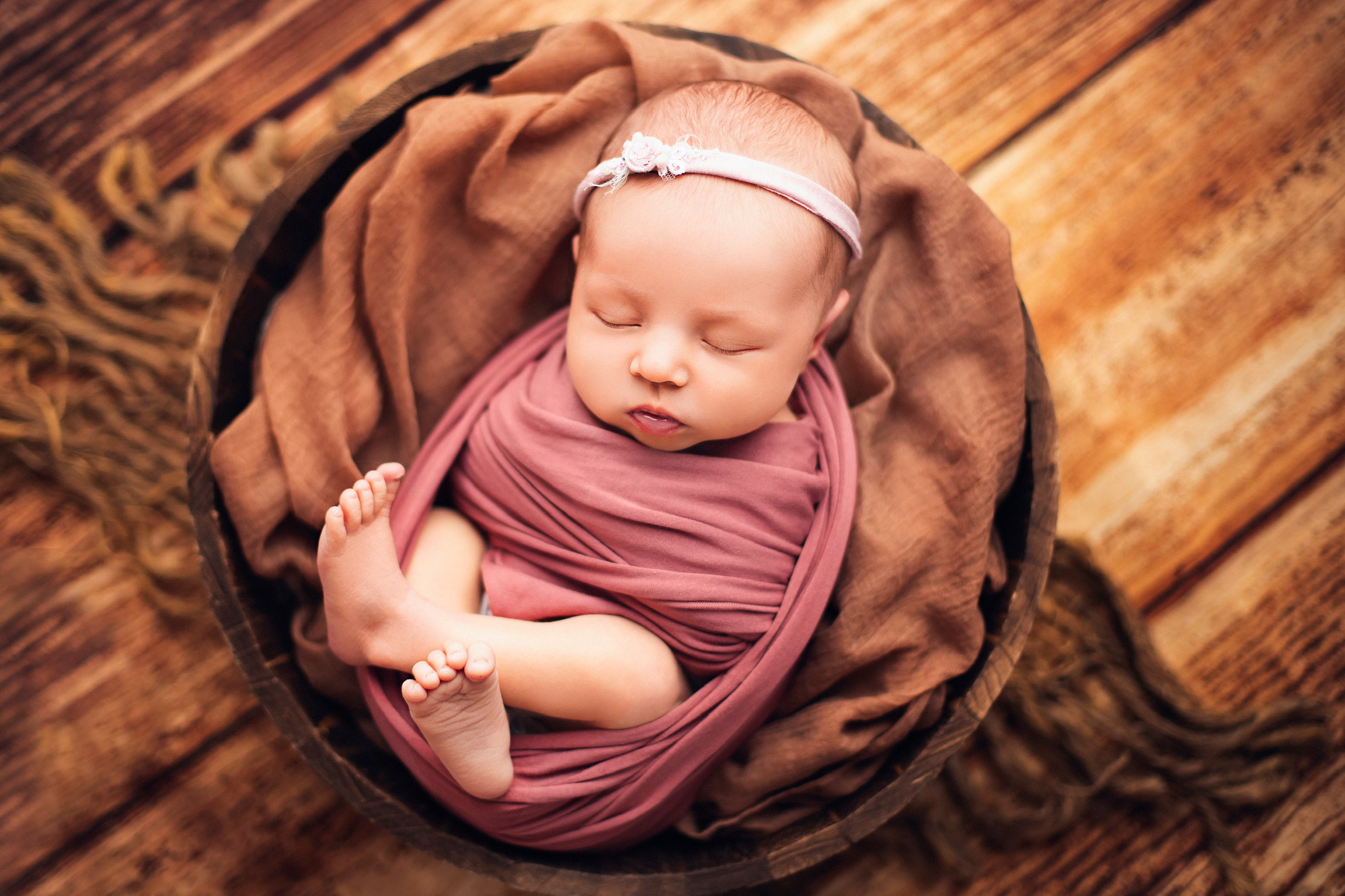 Подарок на Новый год. Фотограф новорожденных в г. Барнаул Ренпенинг Катерина