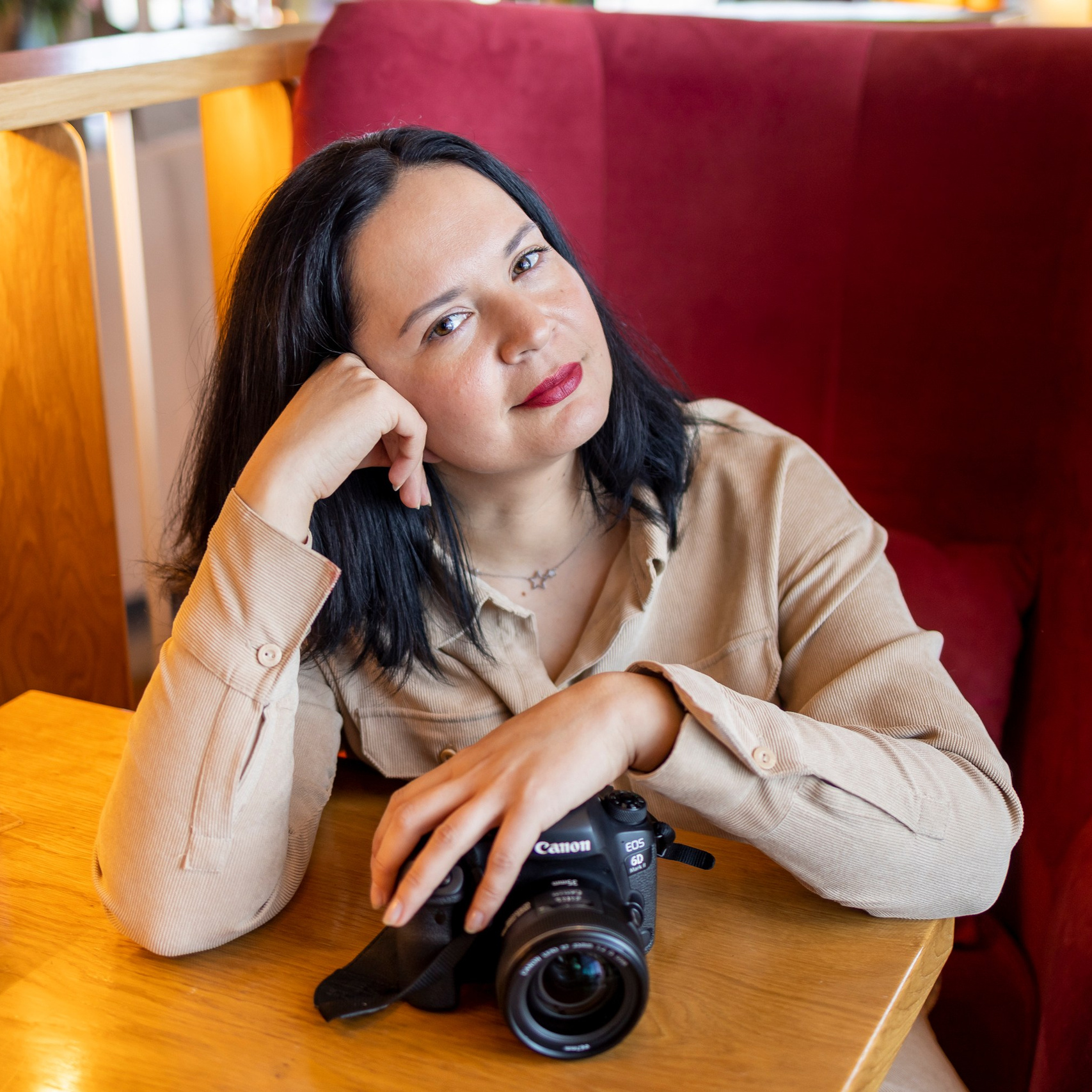 Контакты. Спортивный и репортажный фотограф в Екатеринбурге Пустовая Аделя