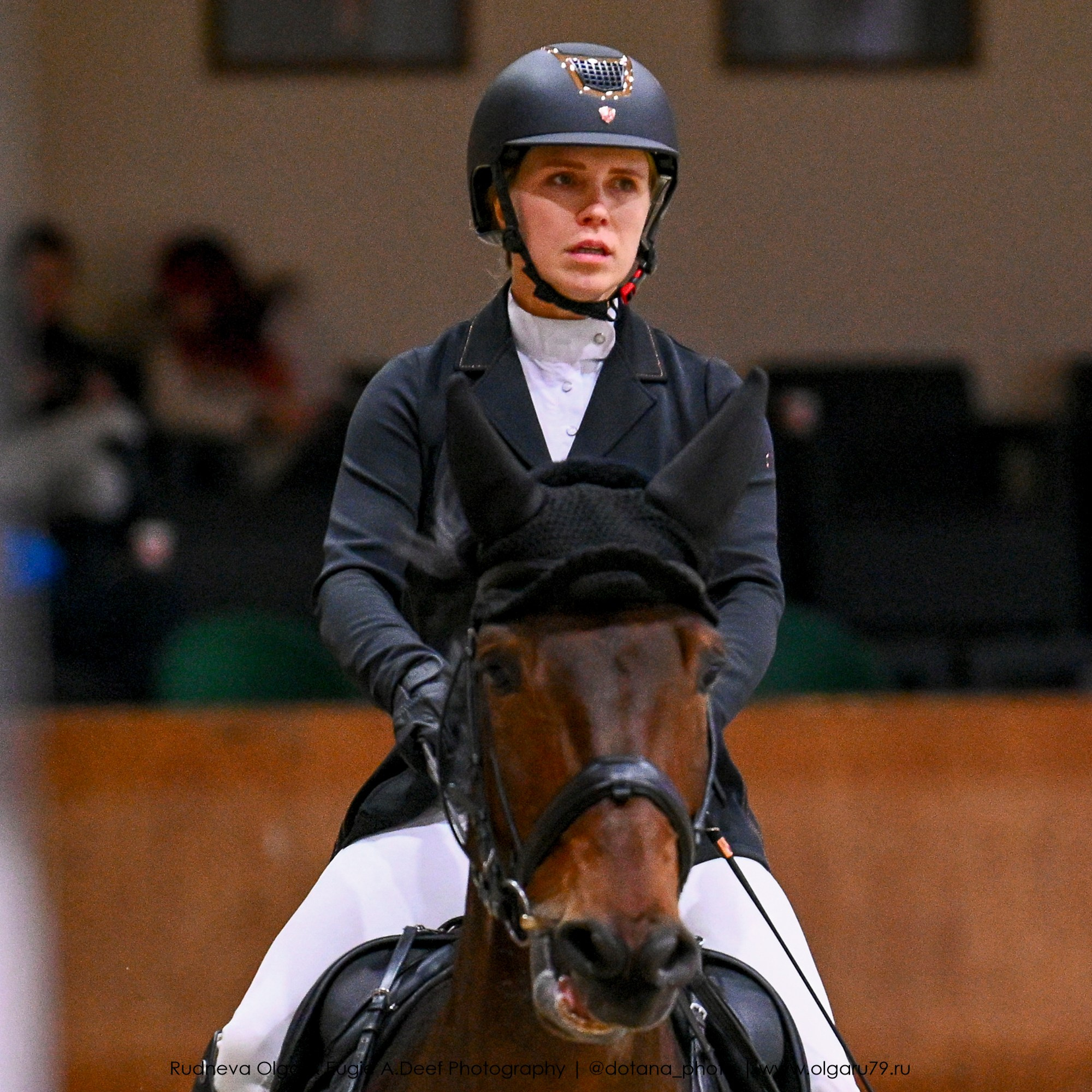 2025.10.26 — КСК Виват, Россия! конкур. ТУРНИРНАЯ КОННАЯ ФОТОГРАФИЯ, Руднева Ольга и Евгений Адеев