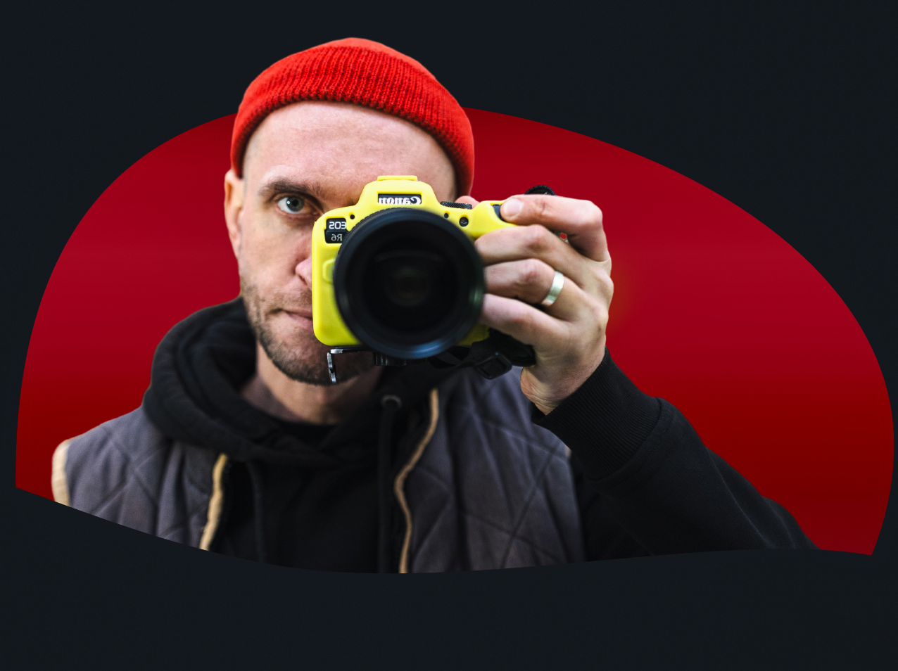 Предметный фотограф в Симферополе Антон Катунин