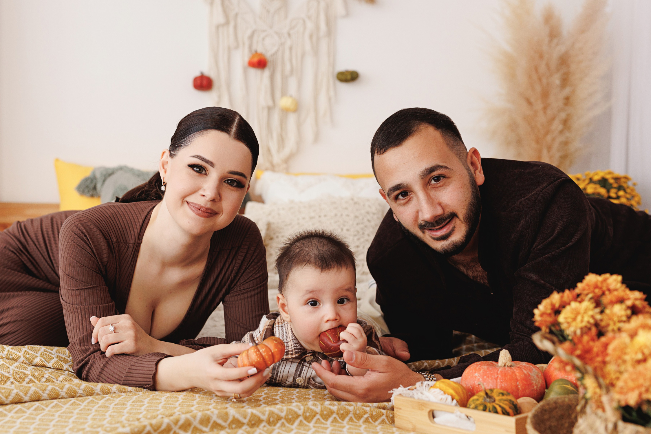 Малыши 3-10 месяцев. Профессиональная детская и семейная фотостудия в Краснодаре