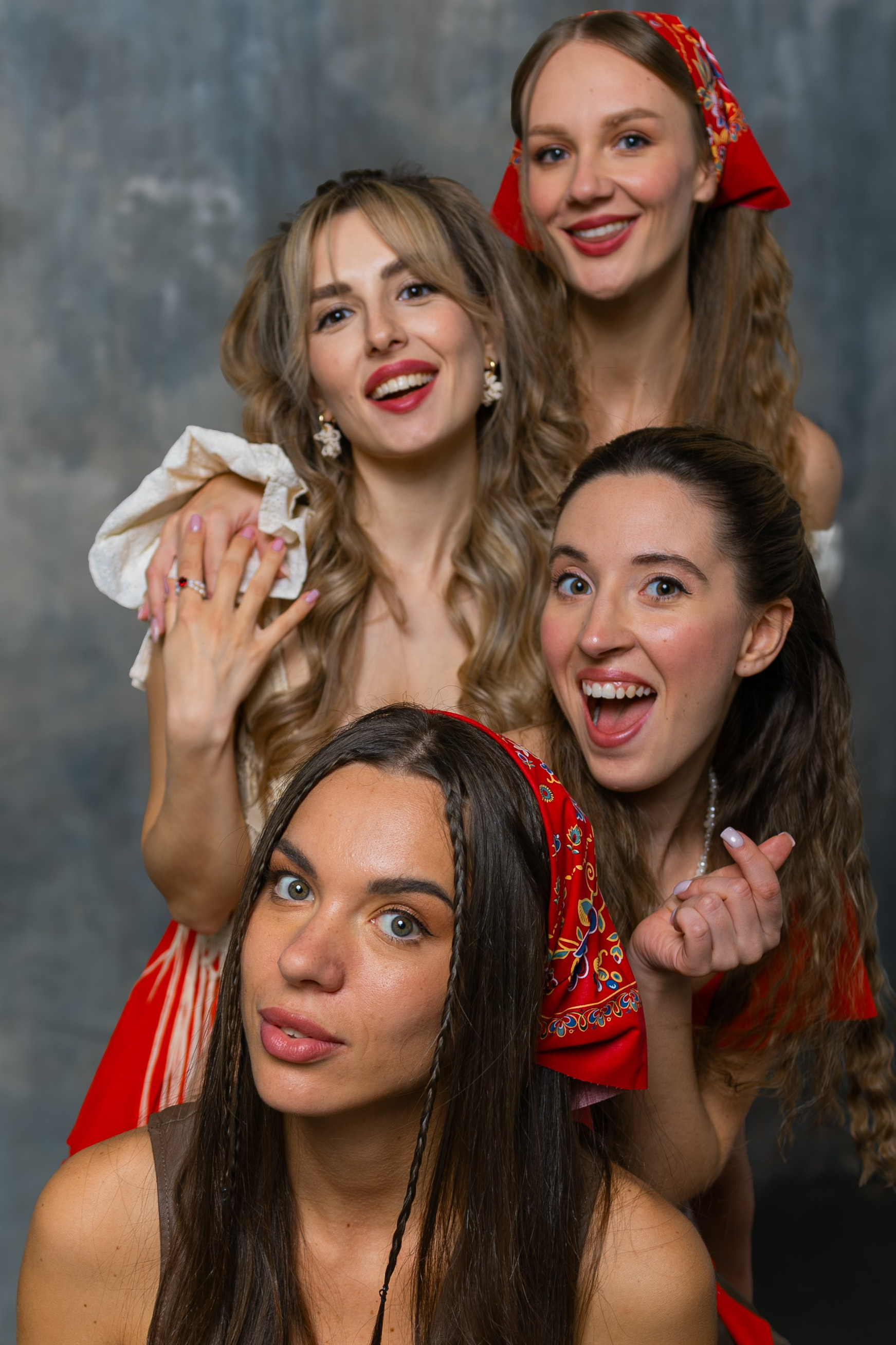 Контакты. Группа «Белое Злато»