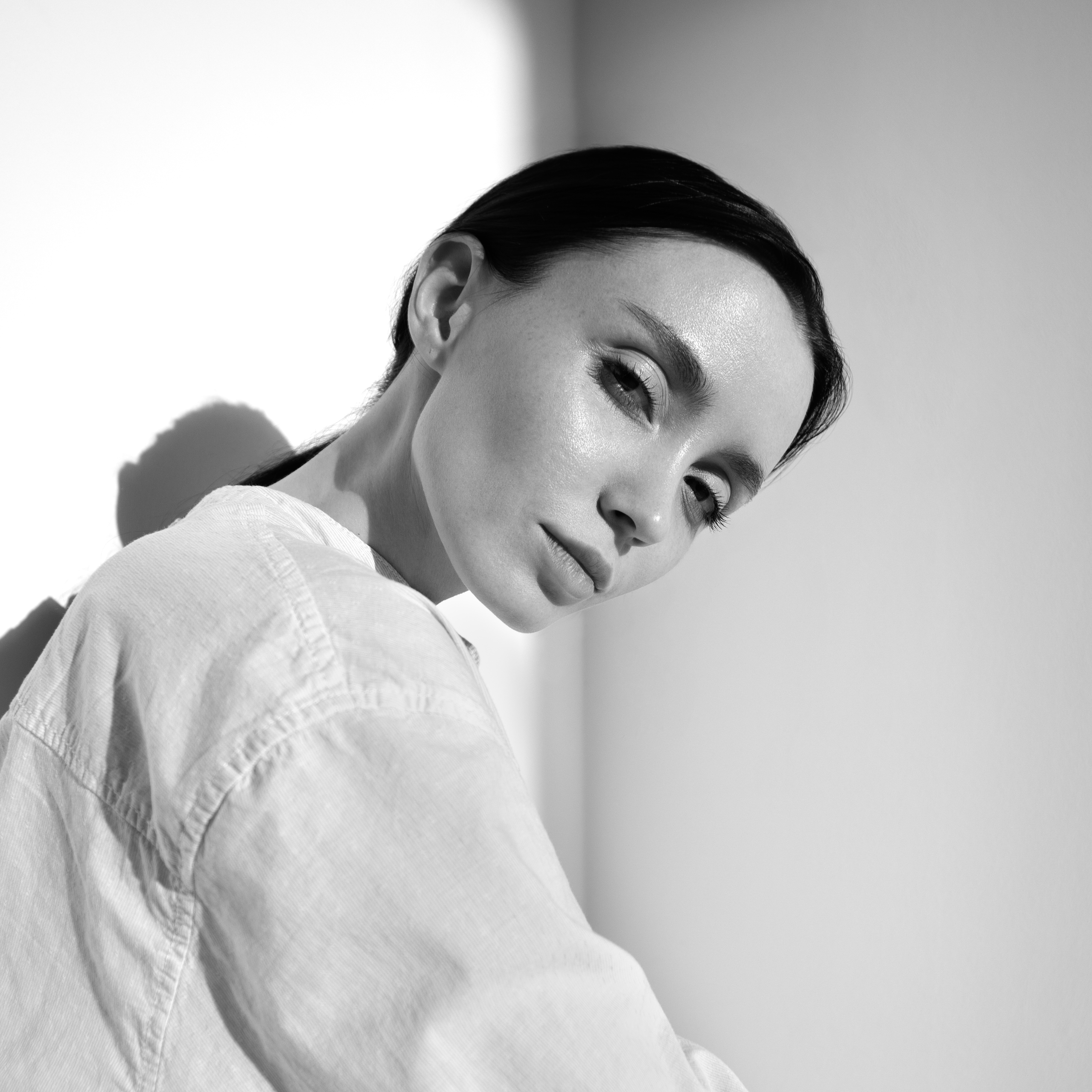 Контакты. Фотограф Настя Метель