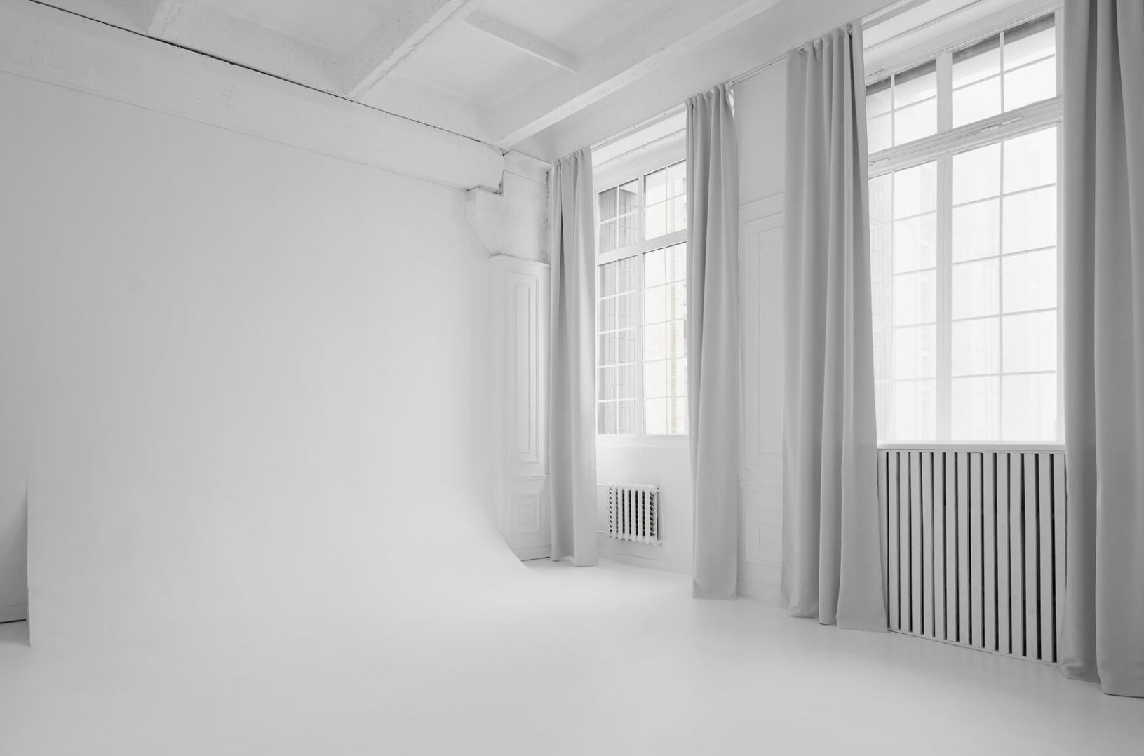 Минималистичные фотостудии Минска. Портретный фотограф в Минске Анна Волейко