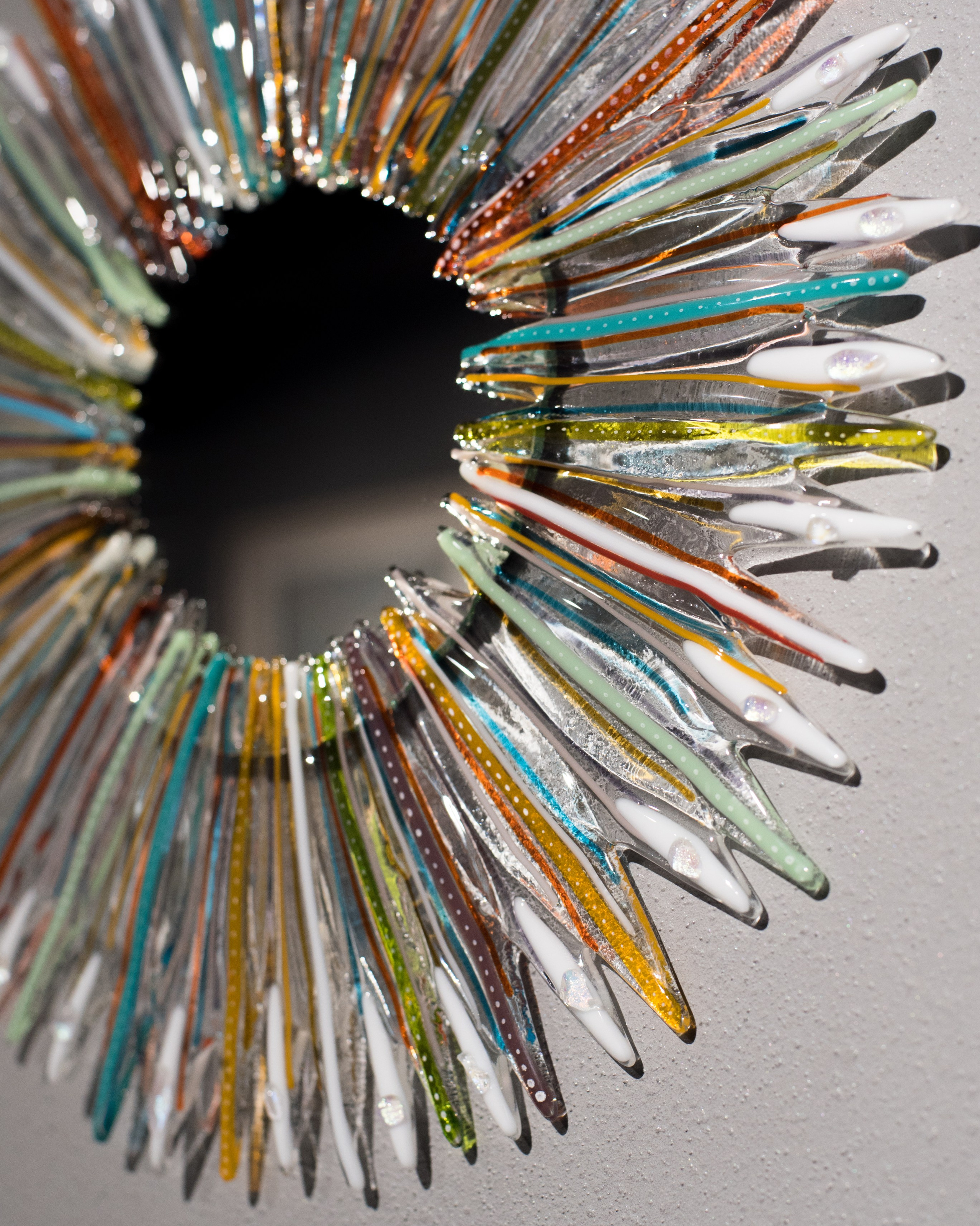 Зеркала. Художественное стекло Ольги Козачун — Крым