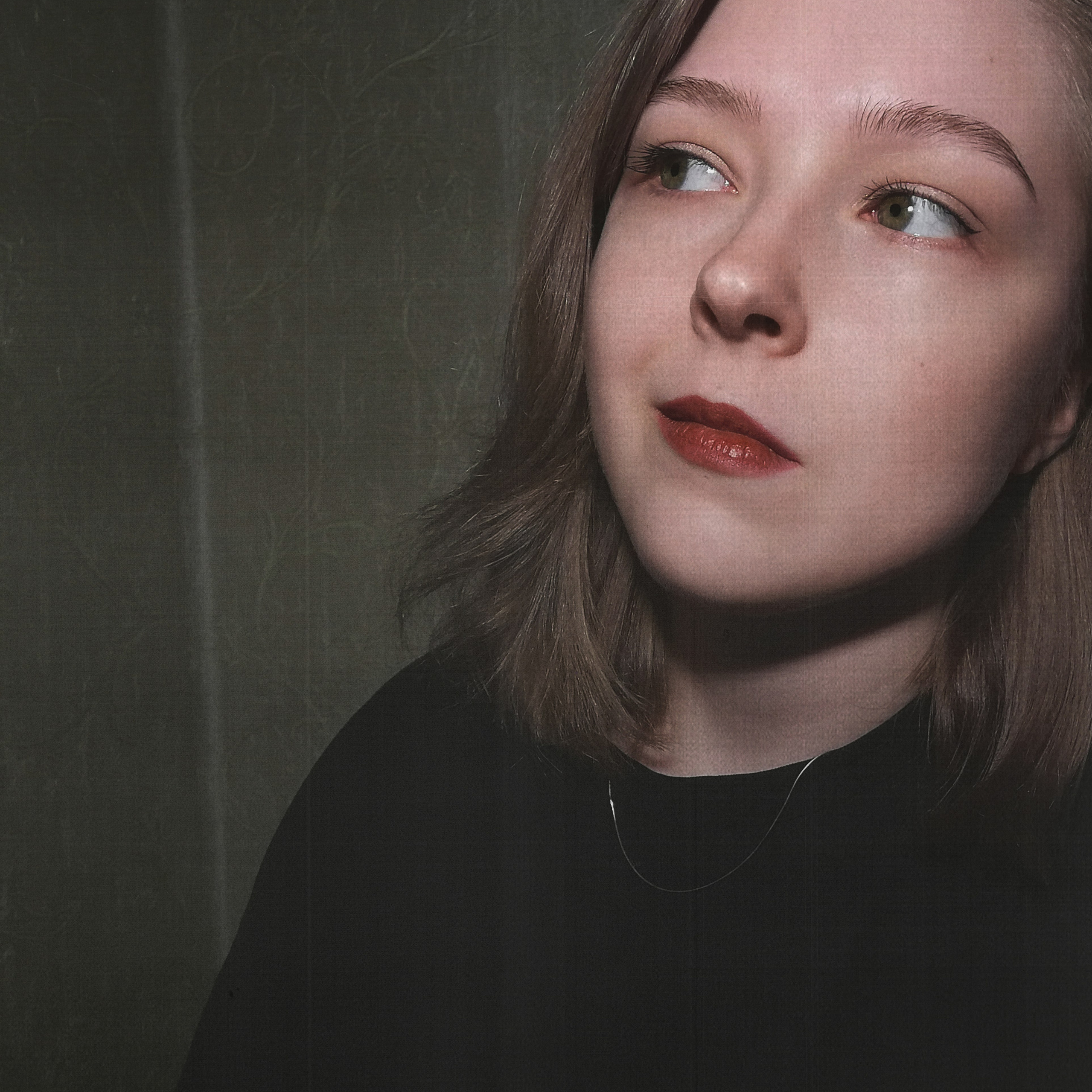 Contact. Retoucher Anna Portfolio