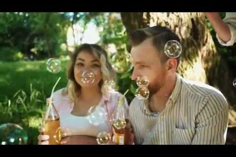 Семейная прогулка. В ожидании