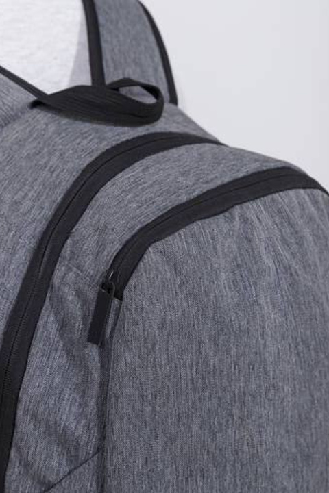 Креативная фотосъемка для демонстрации ярких и оригинальных дизайнов