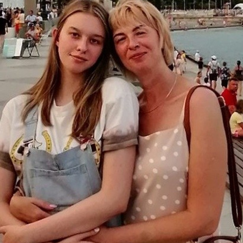 Отзывы о выпускных альбомах в Нижневартовске. Выпускные альбомы в Нижневартовске