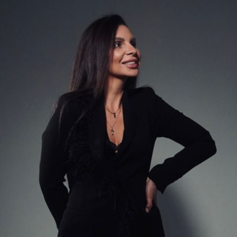 Студия автопортрета в Кирове. Студия с зеркалом без фотографа