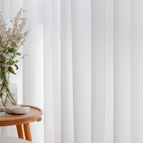 Съемка товаров для дома, фокусирующаяся на комфорт и эргономику.