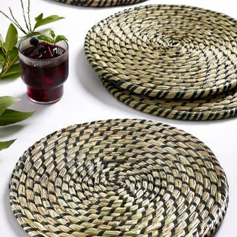 Предметное фото - обычные, но незаменимые предметы для домашней атмосферы.