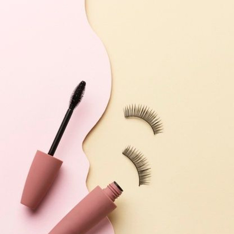 Предметное фото косметики - ультрамодные и доступные продукты, чтобы подчеркнуть вашу уникальность.